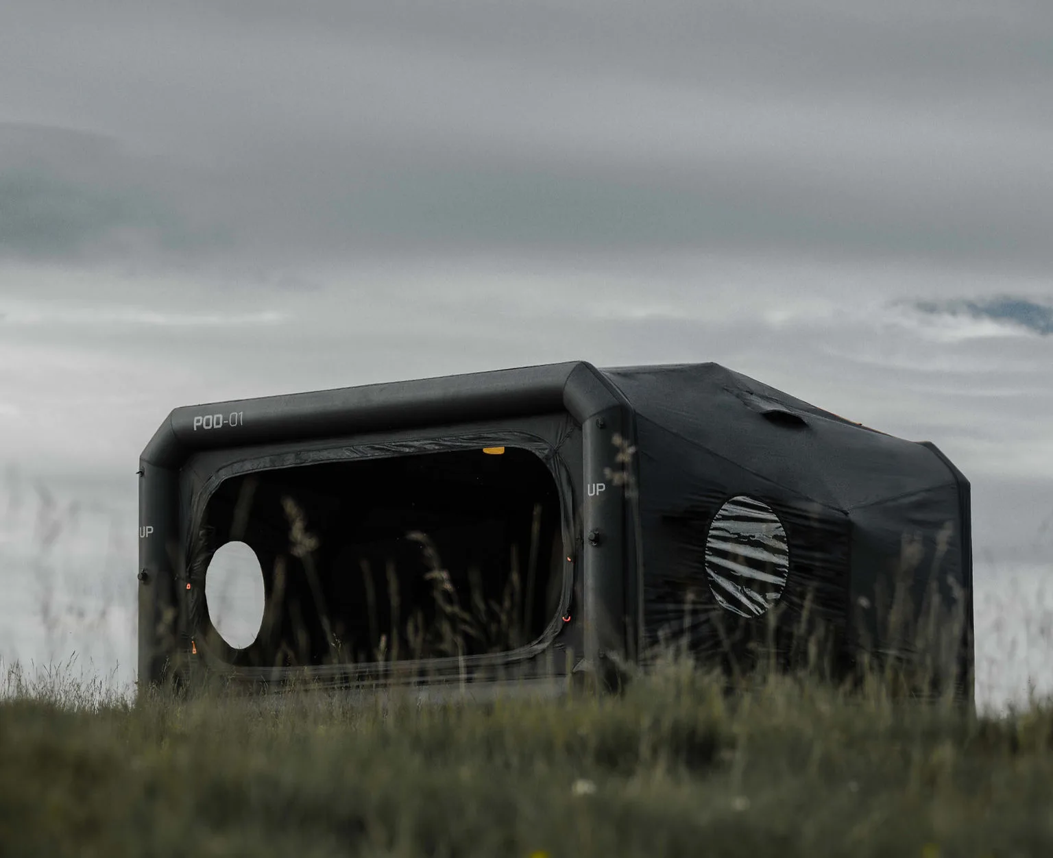 Revolucija v zložljivih šotorih: EXOD AIR STATION POD-01