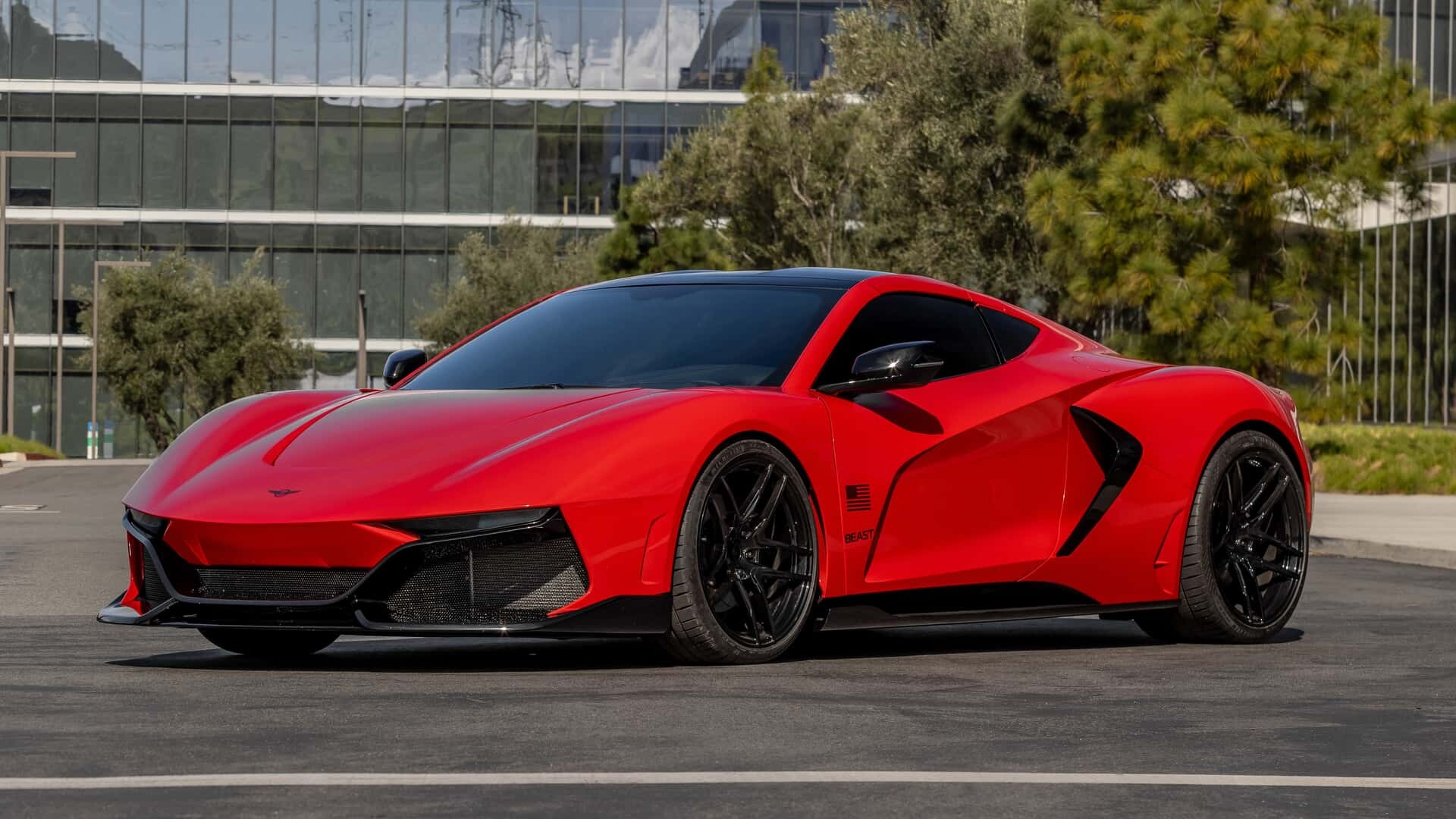 Rezvani Beast 2024: 1000 ameriški konjev in oklep