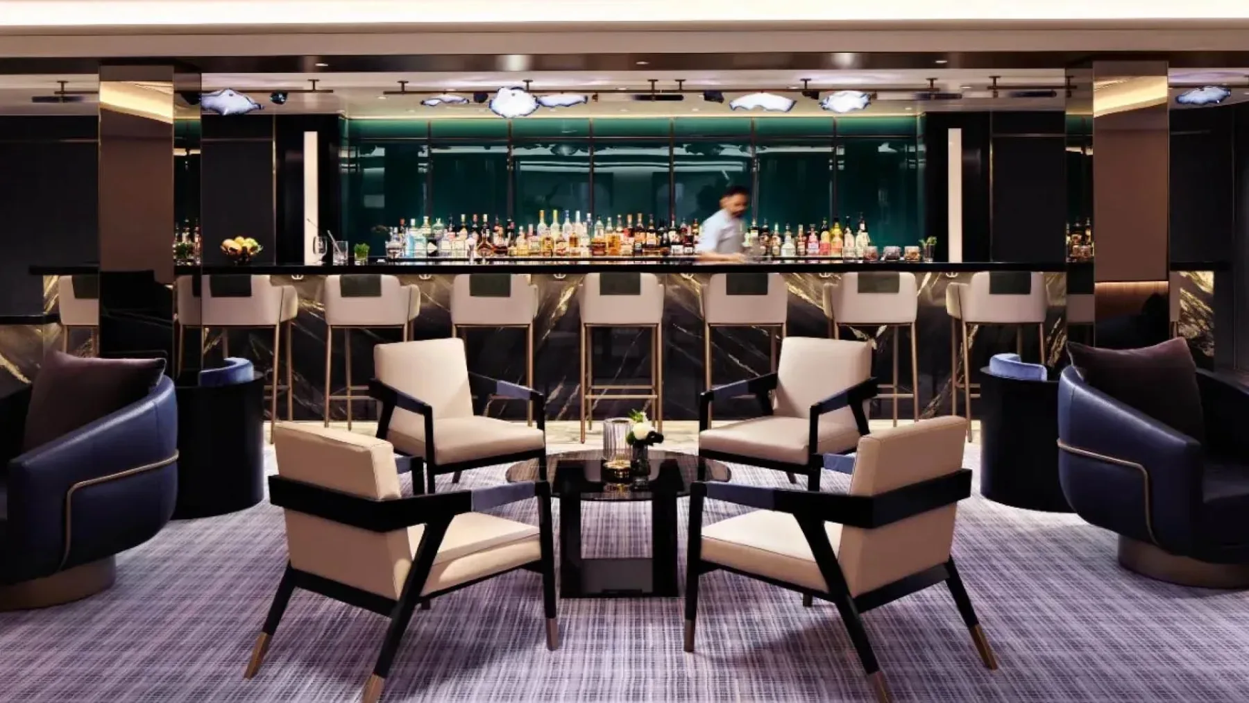 Ritz-Carlton Luminara: Ritz-Carltonova križarka, ki si želi biti superjahta
