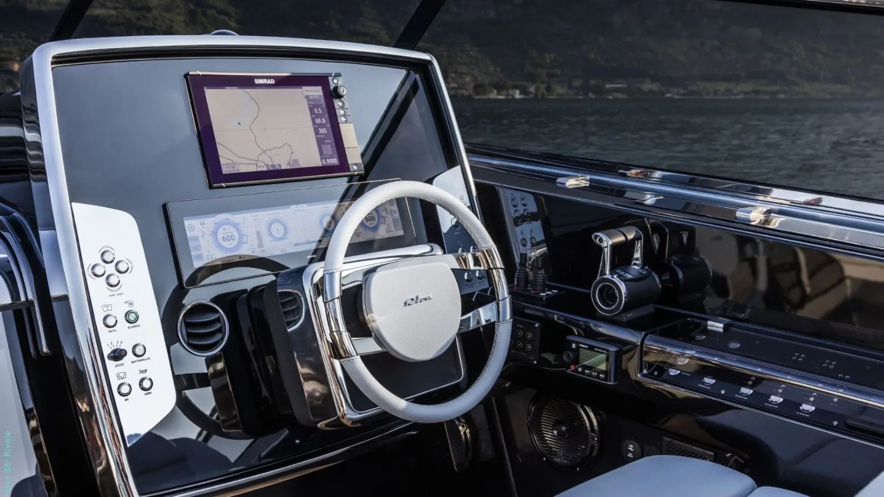 Riva 56′ Rivale: Italijanska eleganca in strast na valovih