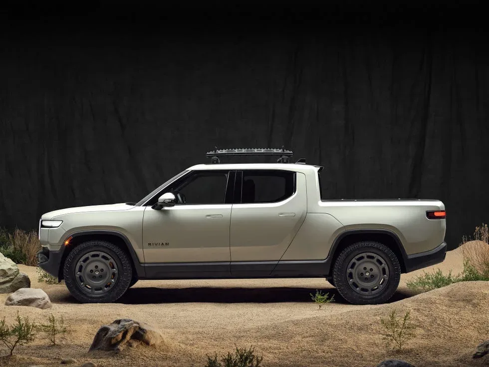 Rivian California Dune Edition R1S in R1T – pustolovski električni terenci v omejeni seriji