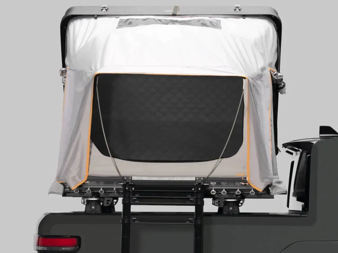 Rivian x iKamper Skycamp Mini: elekrto overlanding se zdi vse boj mogoč