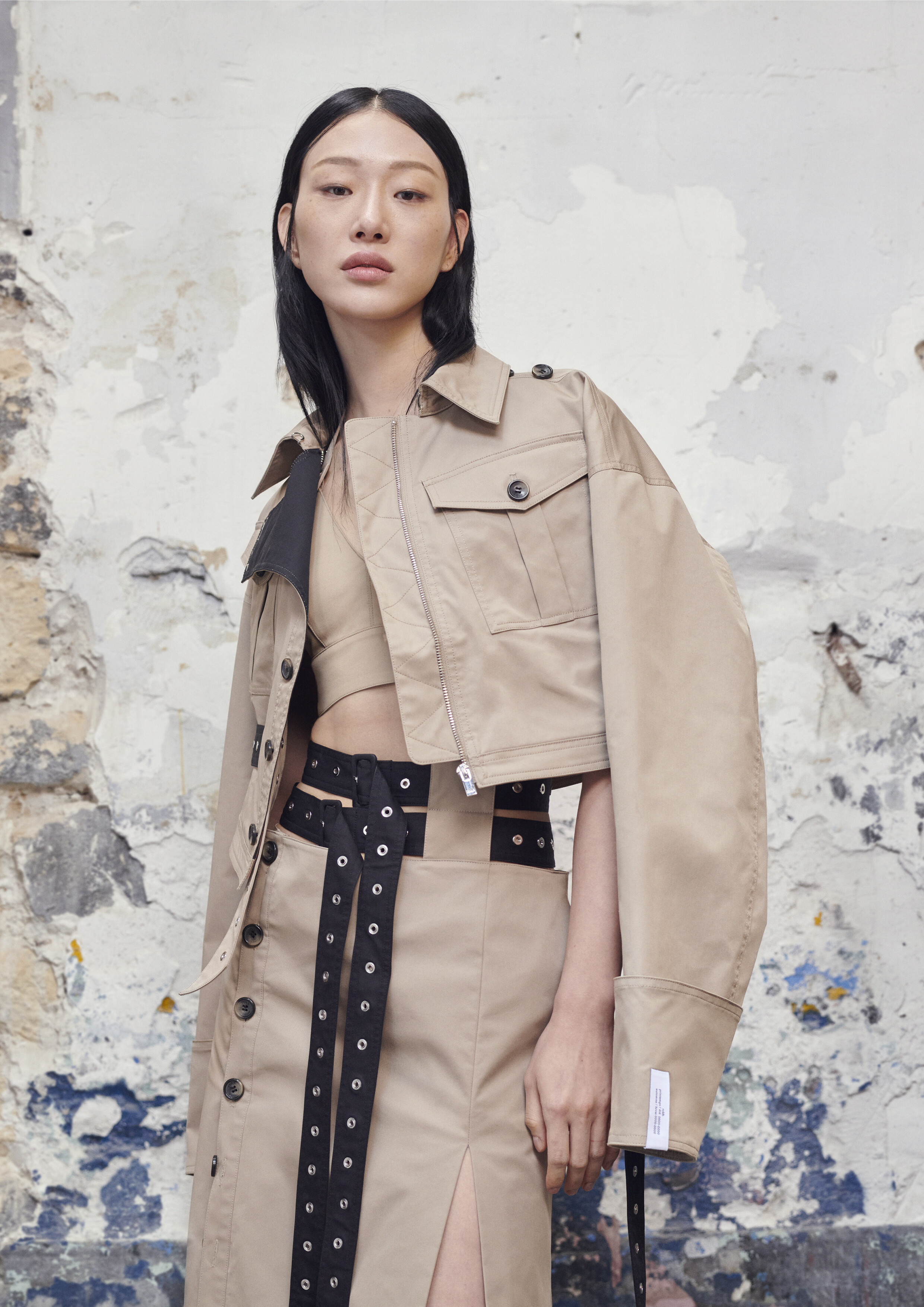 Rokh & H&M: Nov val korejske elegance s pridihom minimalizma in funkcionalnosti