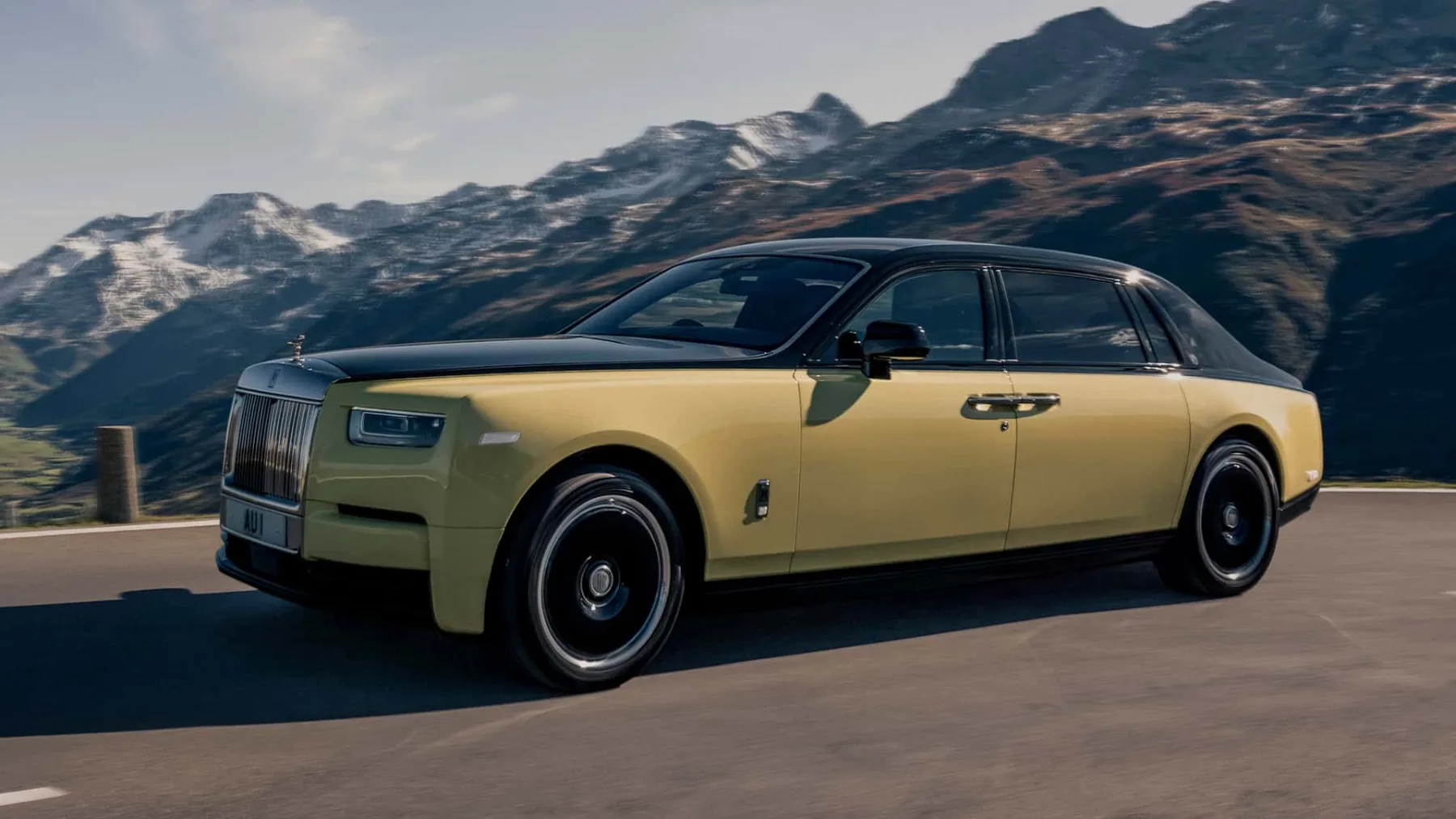 Rolls-Royce Phantom Goldfinger – Poklon zati eri Jamesa Bonda