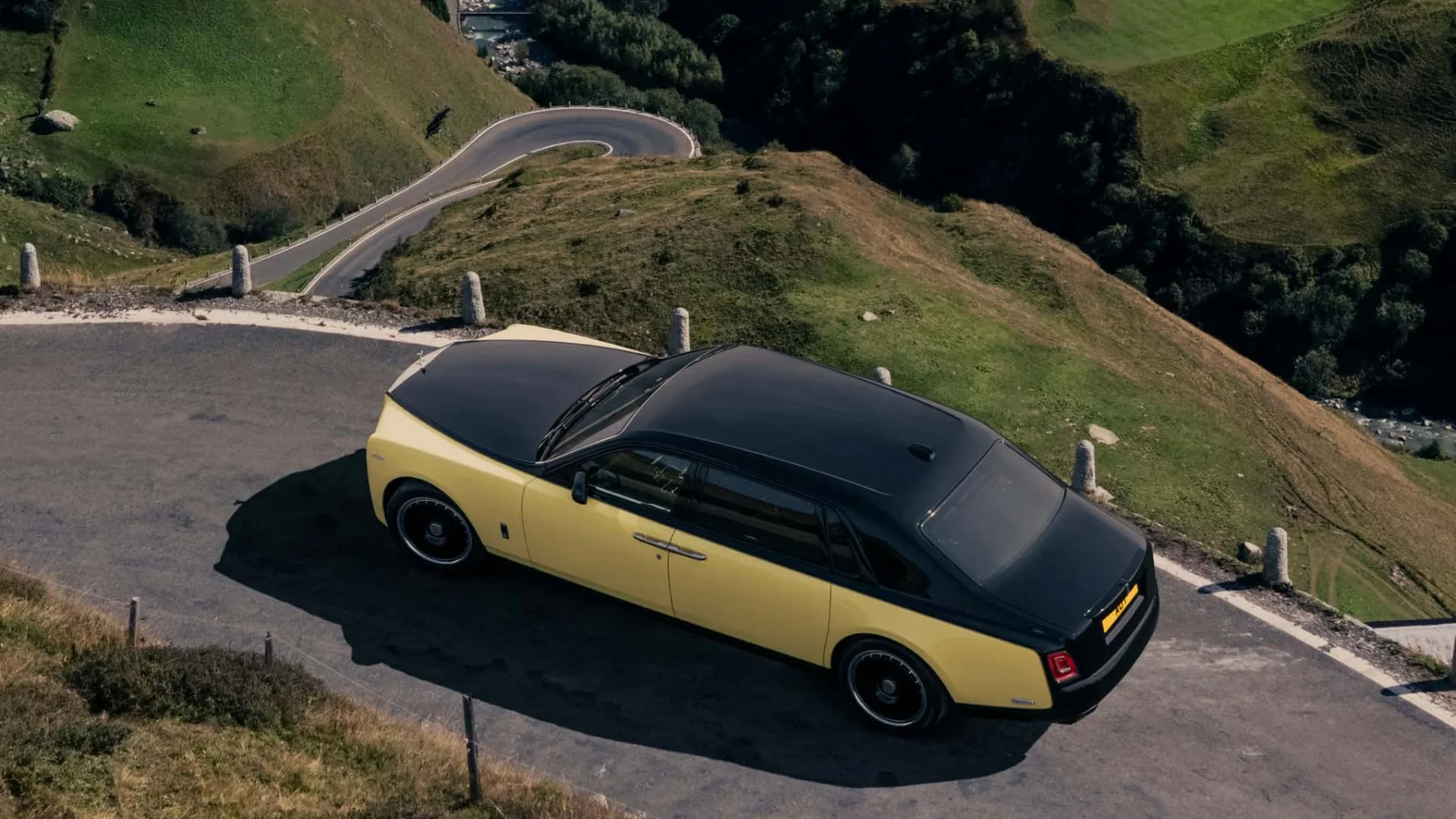 Rolls-Royce Phantom Goldfinger – Poklon zati eri Jamesa Bonda