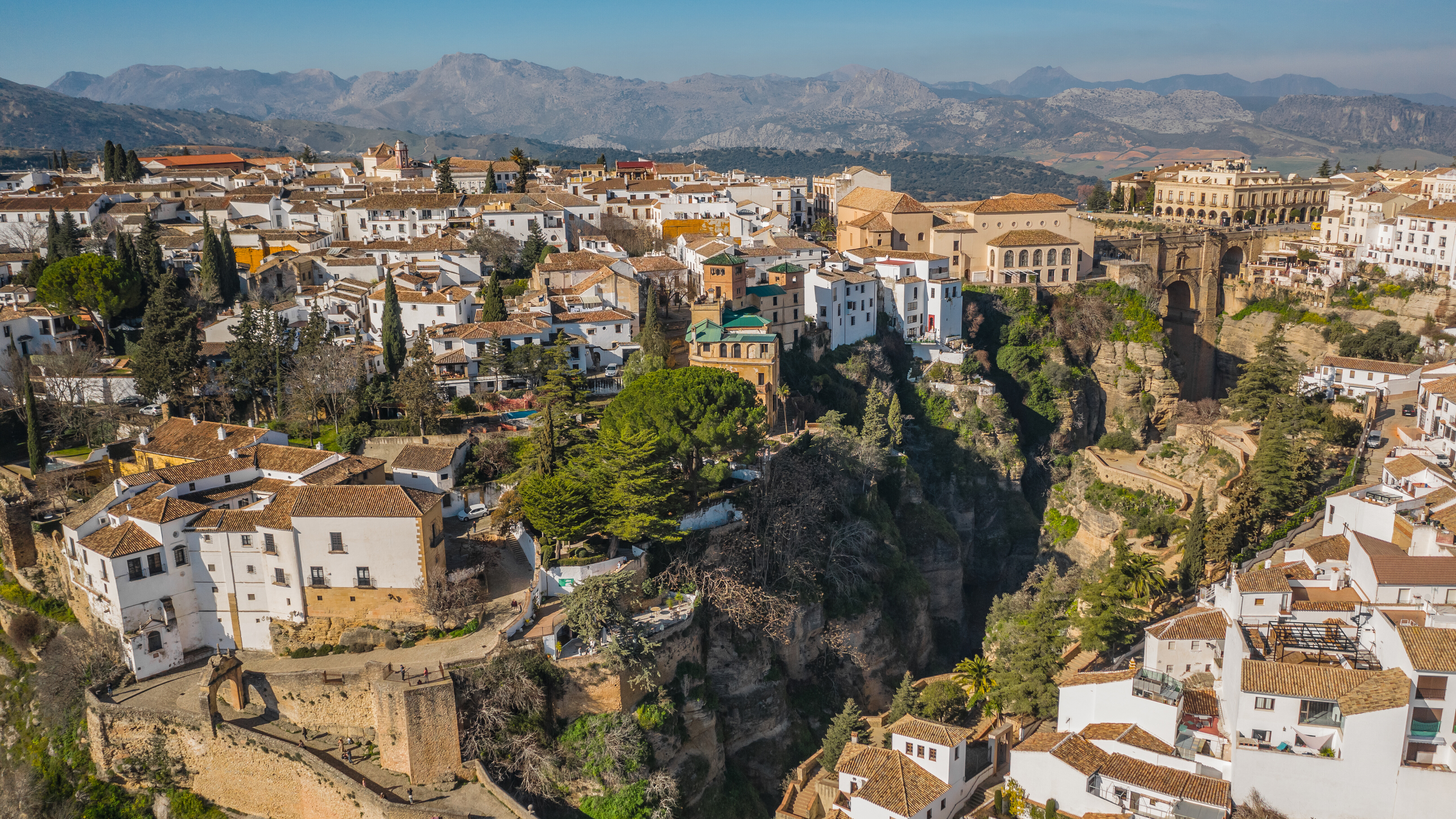 Ronda (Španija): čudovito zgodovinsko mesto v Andaluziji
