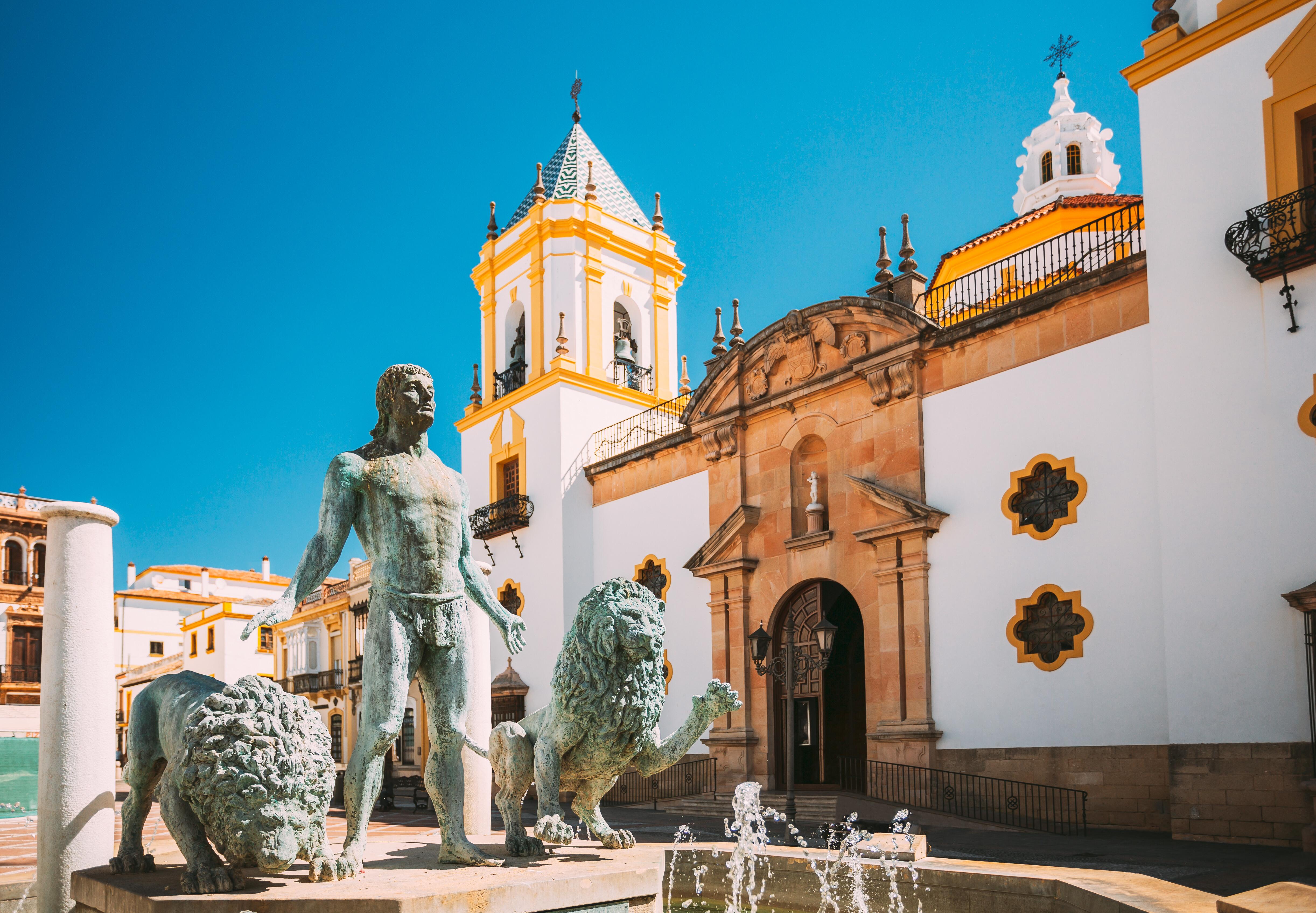 Ronda (Španija): čudovito zgodovinsko mesto v Andaluziji