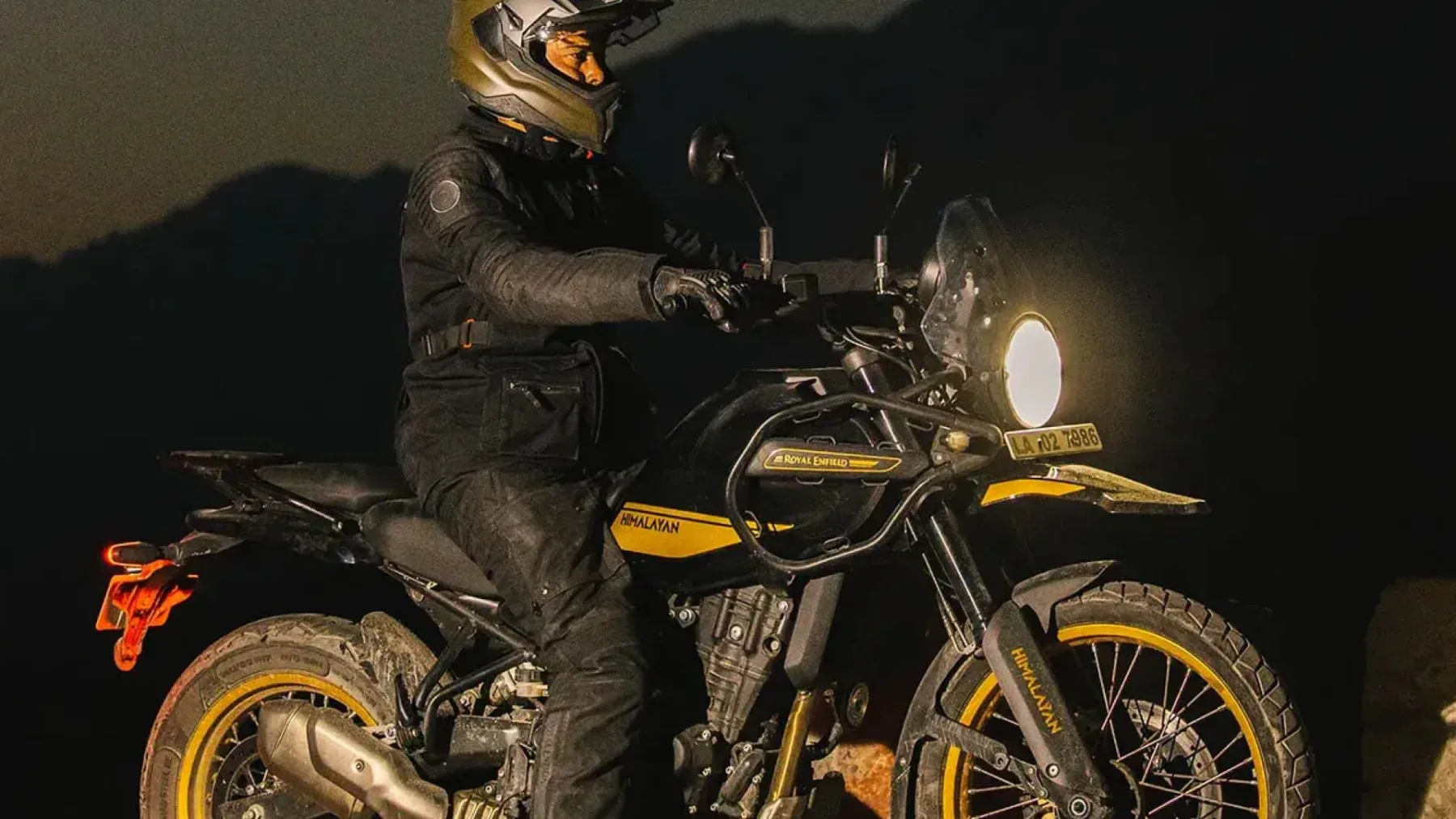 Royal Enfield Himalayan 450: švicarski nož med motorji za vsak dan in vsako pot
