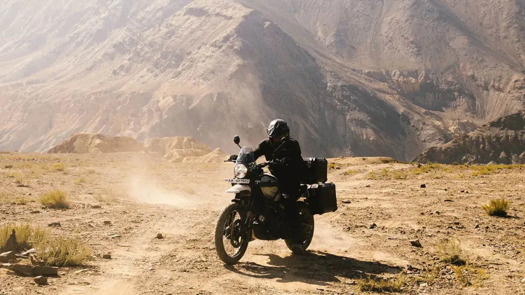Royal Enfield Himalayan 450: švicarski nož med motorji za vsak dan in vsako pot