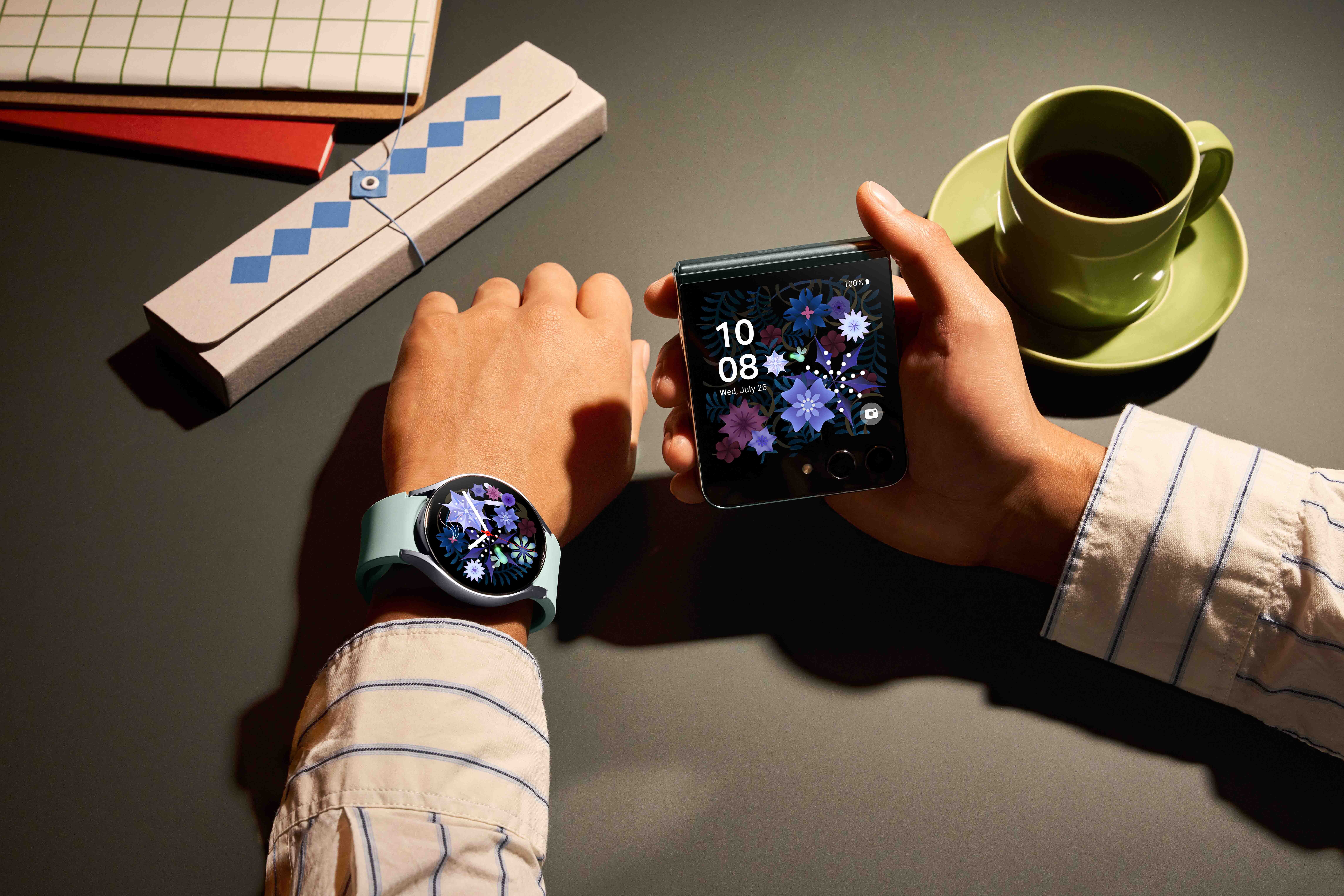 Samsung Galaxy Z Flip5: nadaljuje tradicijo najboljšega zložljivega telefona