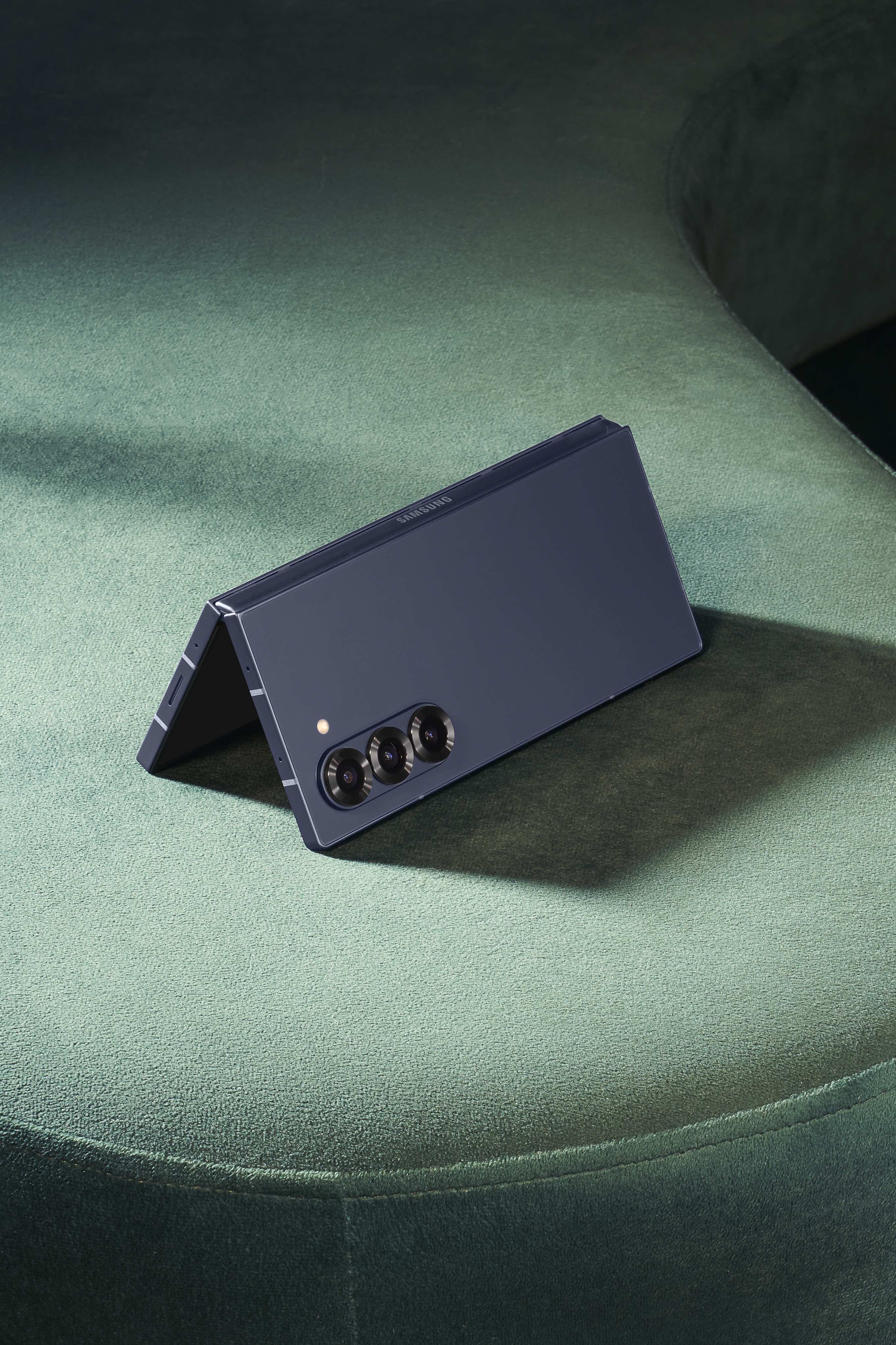 Samsung Galaxy Z Fold6: evolucija najboljšega telefona za managerje