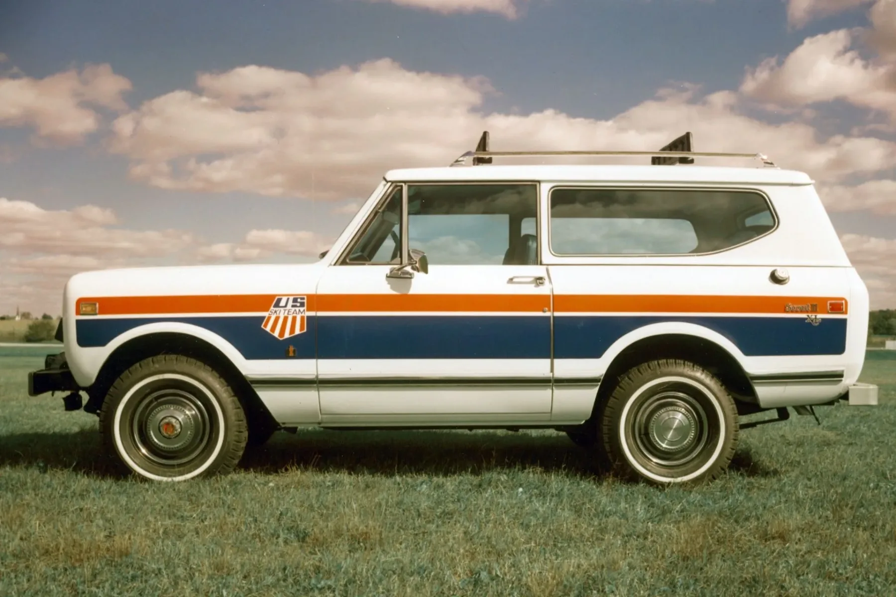 Scout Traveler Spirit of ’26: električni terenec v olimpijski livreji iz leta 1976, ki ga ne morete kupiti