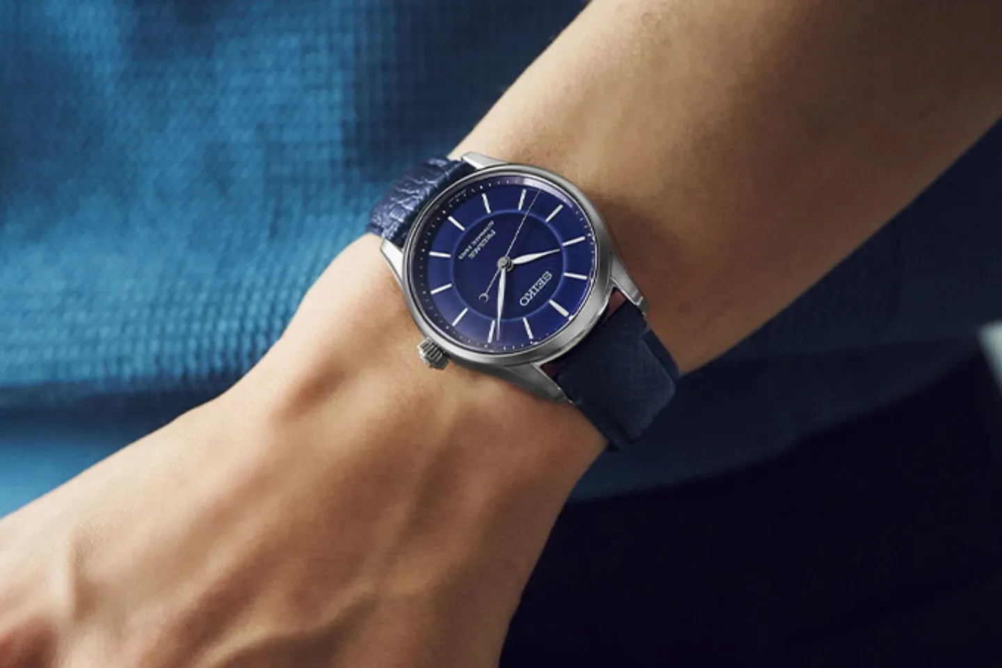 Seiko Presage HCC007: 1700 dolarjev za popolnost iz modrega japonskega porcelana