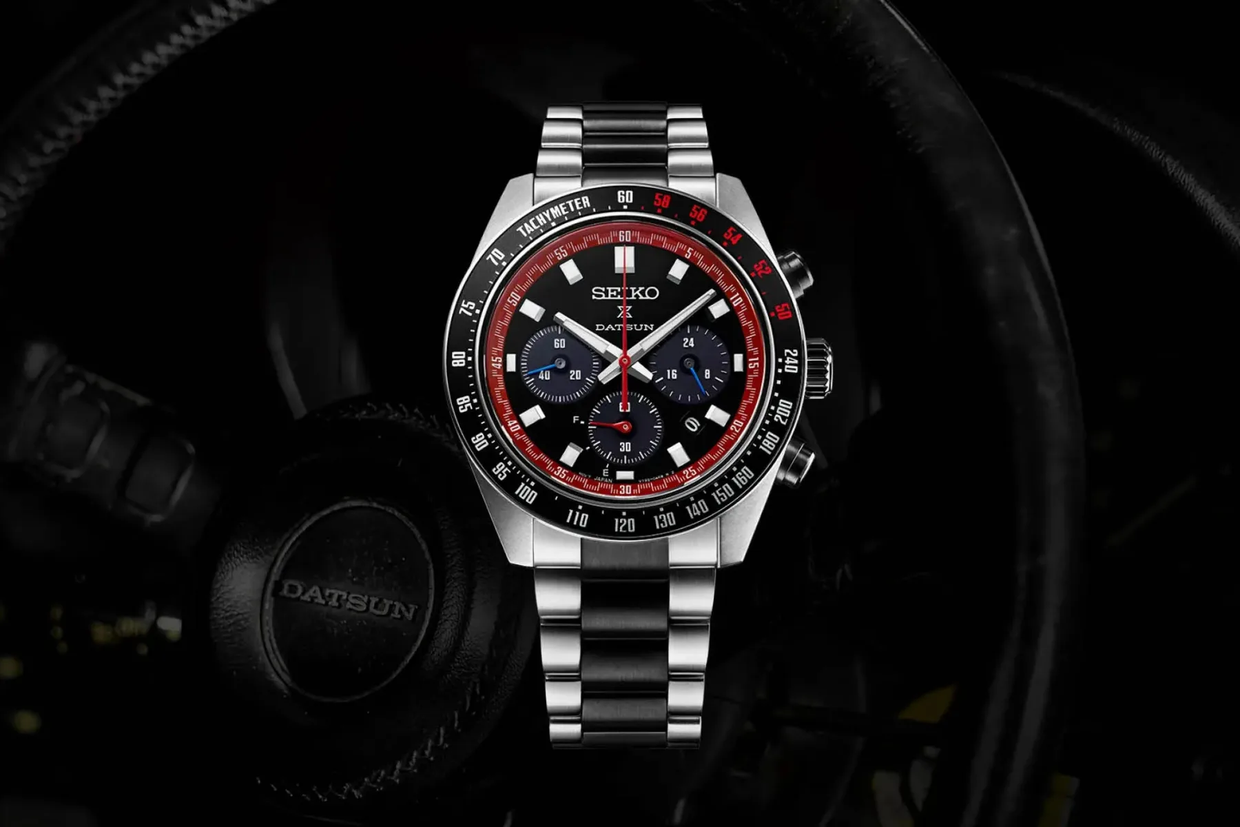 Seiko “Speedtimer x Datsun 240Z” 2025: Njihova ura, njihova zgodba, naše navdušenje