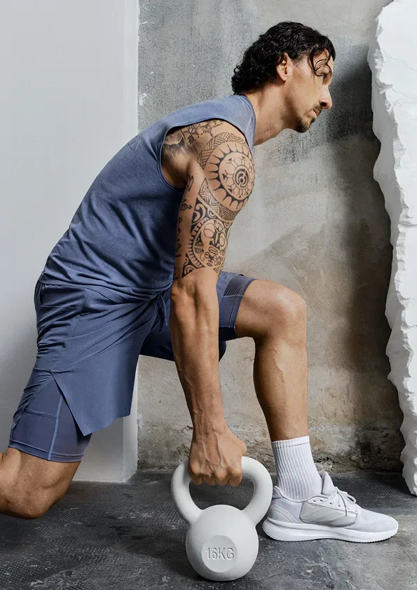 Selected by Zlatan: H&M Move predstavlja zmogljivost in ikonico v novem performančnem dropu