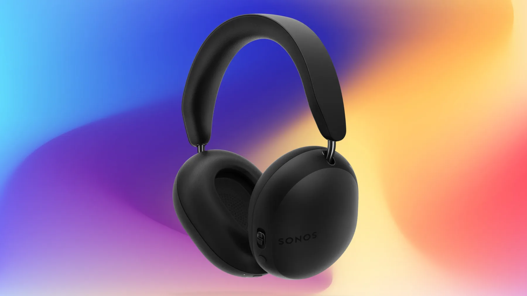 Seznam 8 slušalk in čepkov, ki so zaznamovali 2025: Pixel Buds 2a, Sony WH‑1000XM6, Nothing (1), Sonos Ace in ostali