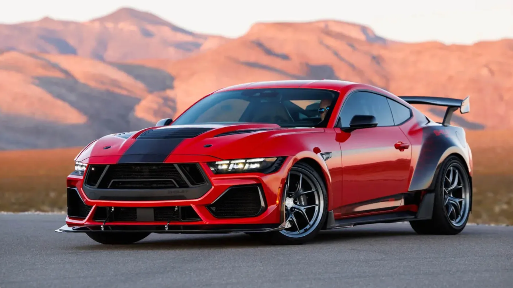 Shelby Super Snake‑R (2026): Dark Horse z 850+ KM preseže Mustang GTD – in stane skoraj $100.000 manj