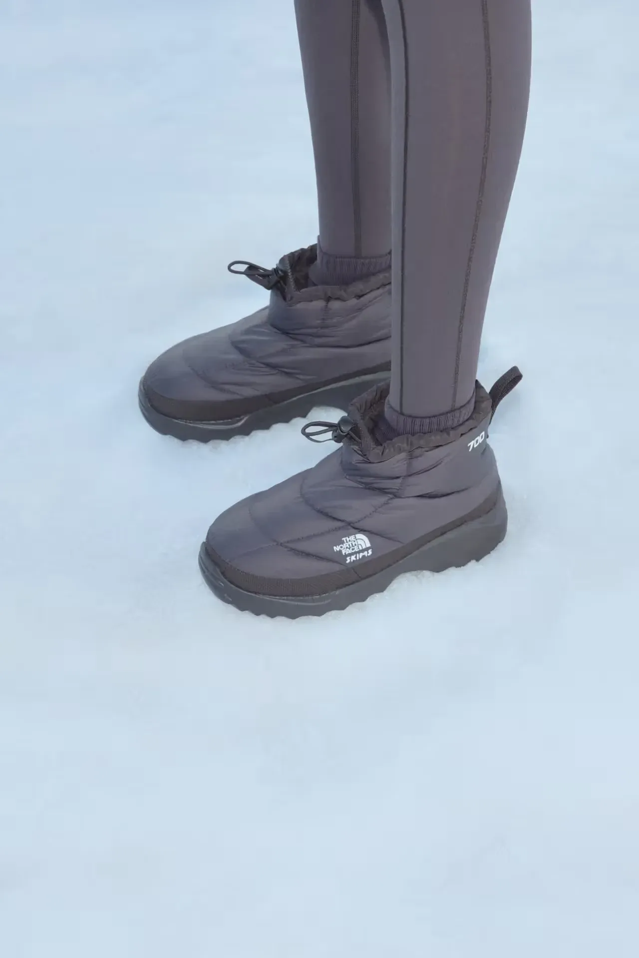 SKIMS x The North Face 2: Druga runda sodelovanja, ki bo stopila led (in vaše prihranke)