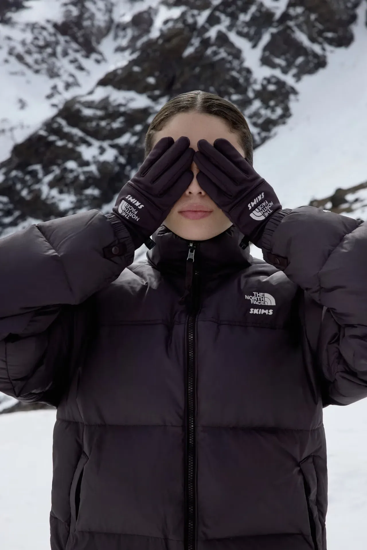 SKIMS x The North Face 2: Druga runda sodelovanja, ki bo stopila led (in vaše prihranke)