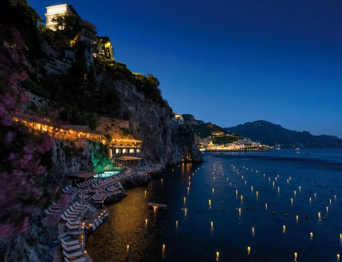 Skrivnostna oaza zvezdnikov: Hotel Santa Caterina na Amalfijski obali