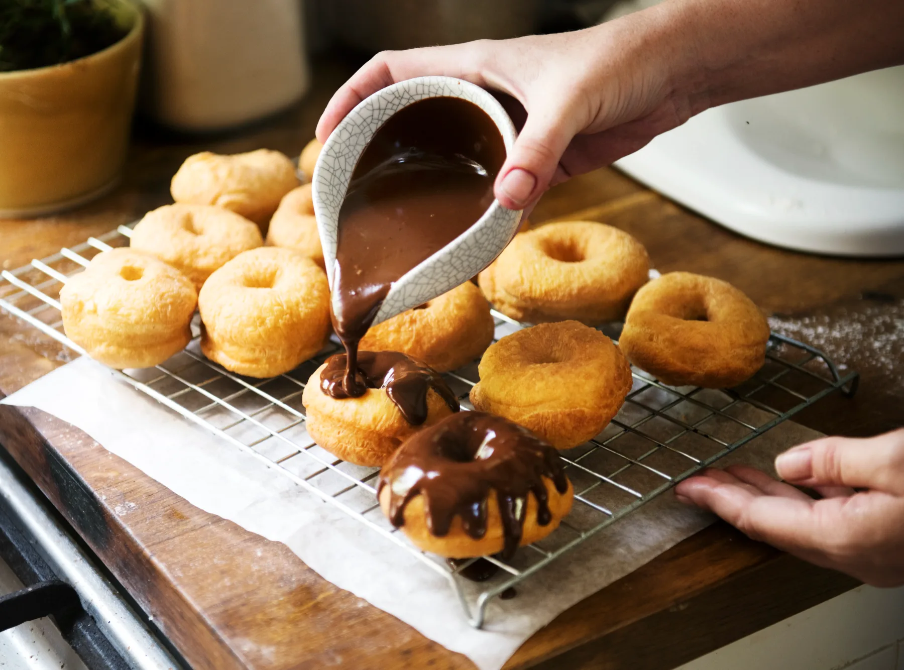 Slastni Air Fryer krofi: Okusna razvada brez slabe vesti