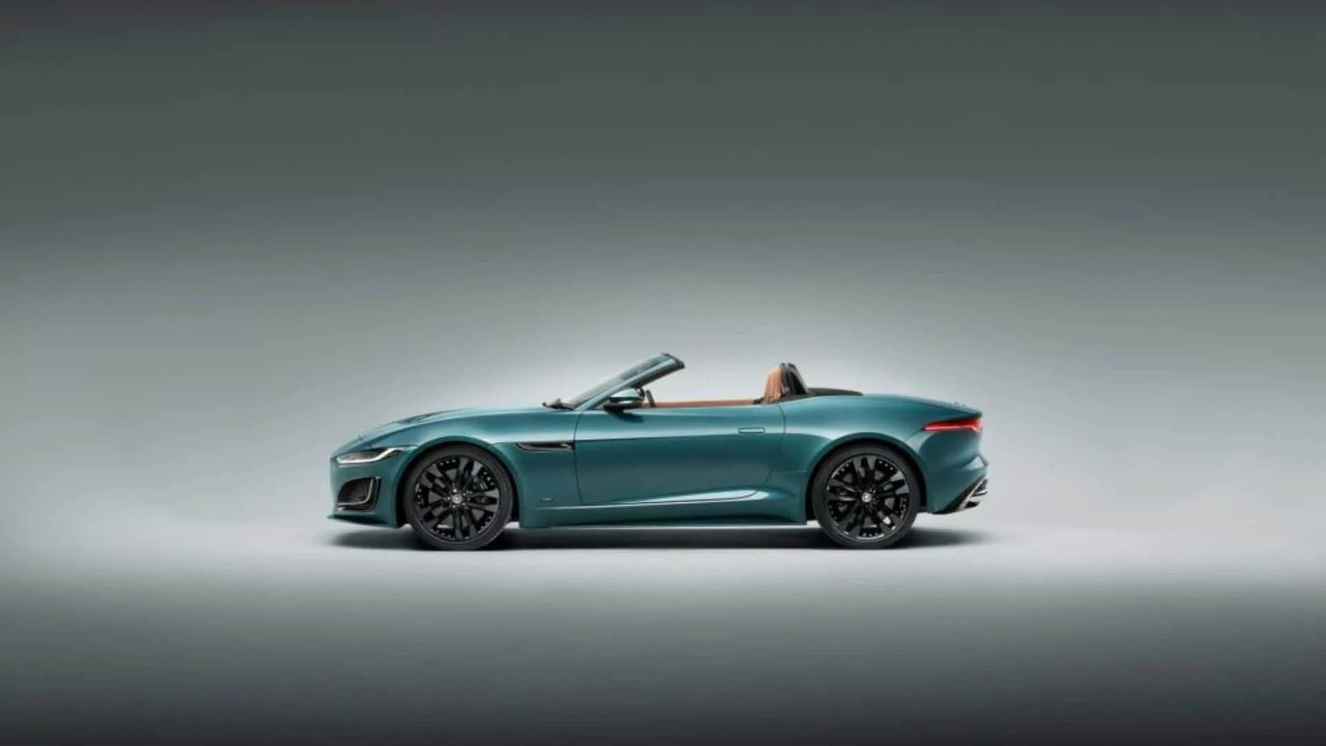 Slovo od legende: Zadnji Jaguar F-Type v vsej svoji slavi