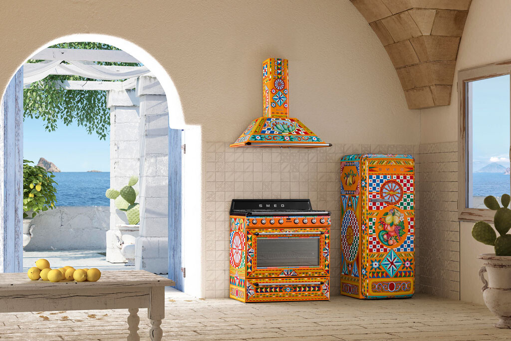 Smeg v sodelovanju z Dolce & Gabbana: čudoviti vintage hladilniki