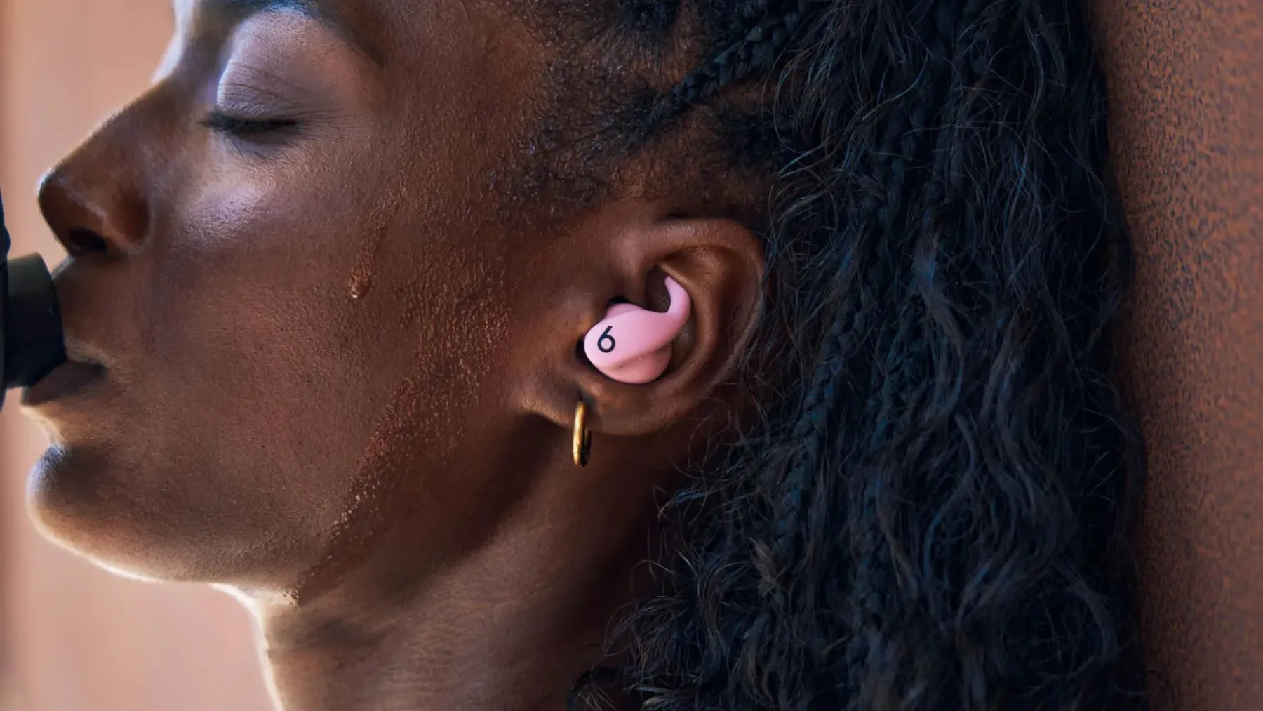 So najboljše športne slušalke? Powerbeats Fit: evolucija udobja in funkcionalnosti za aktivne uporabnike