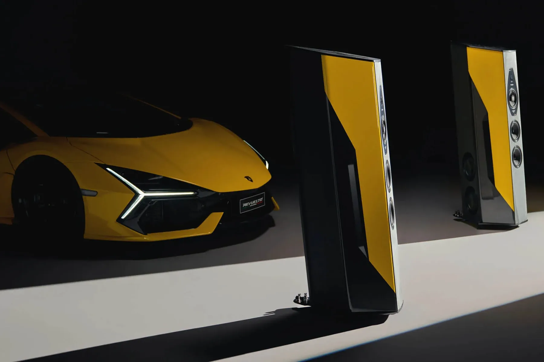 Sonus faber × Lamborghini Il Cremonese Ex3me: zvočniki, ki parkirajo supersporta v dnevni sobi