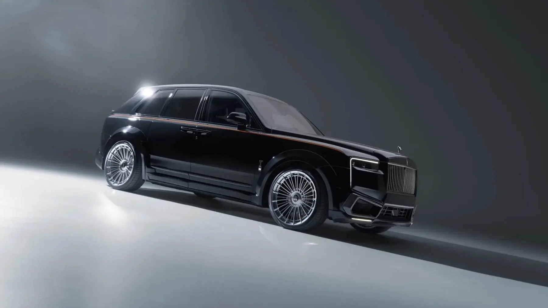 SPOFEC Rolls‑Royce Cullinan Series II Overdose: 707 hp in +12 cm širine na 24‑palčnih platiščih