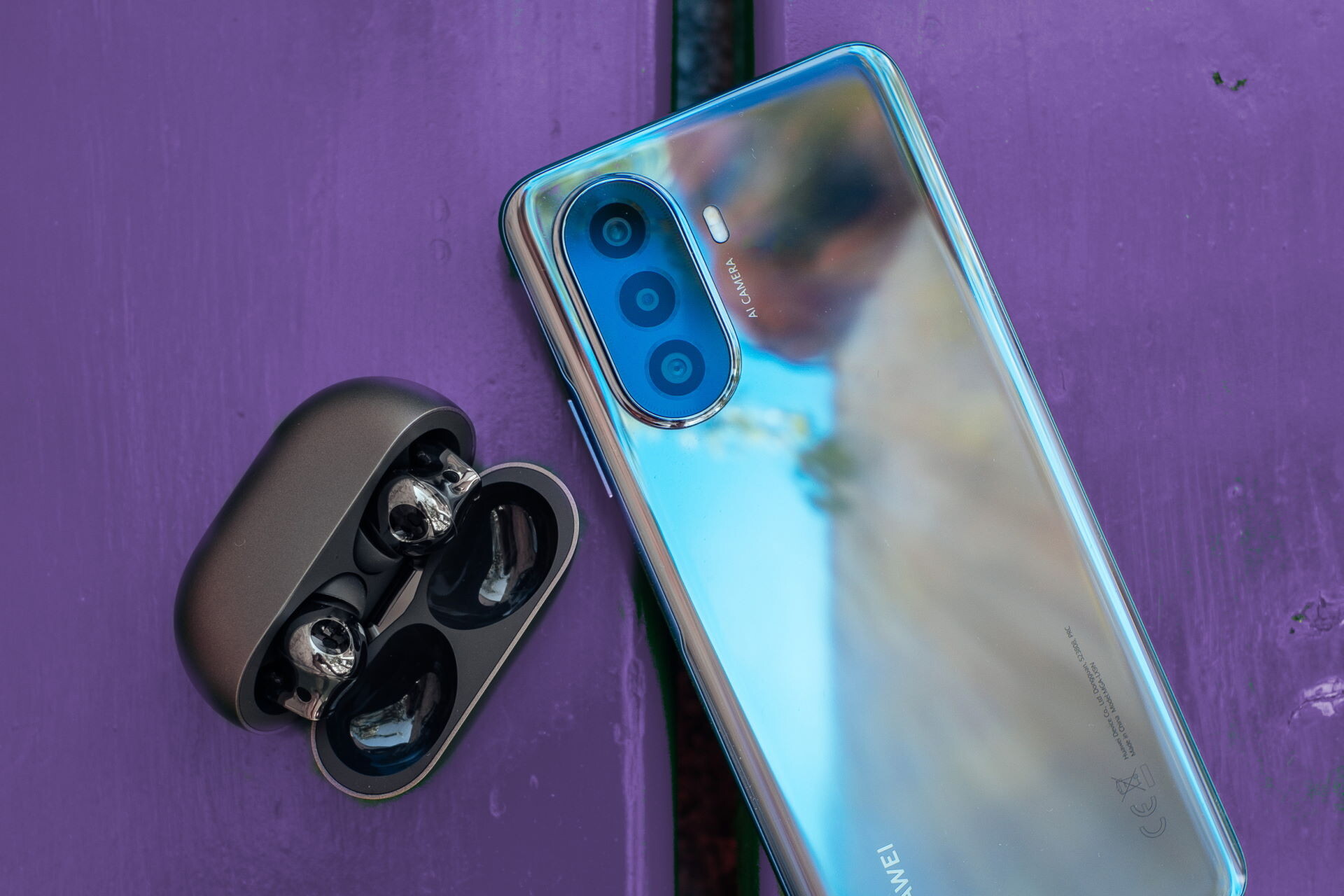 Spoznajte idealna poletna sopotnika: Huawei nova Y70 in Huawei nova Y90
