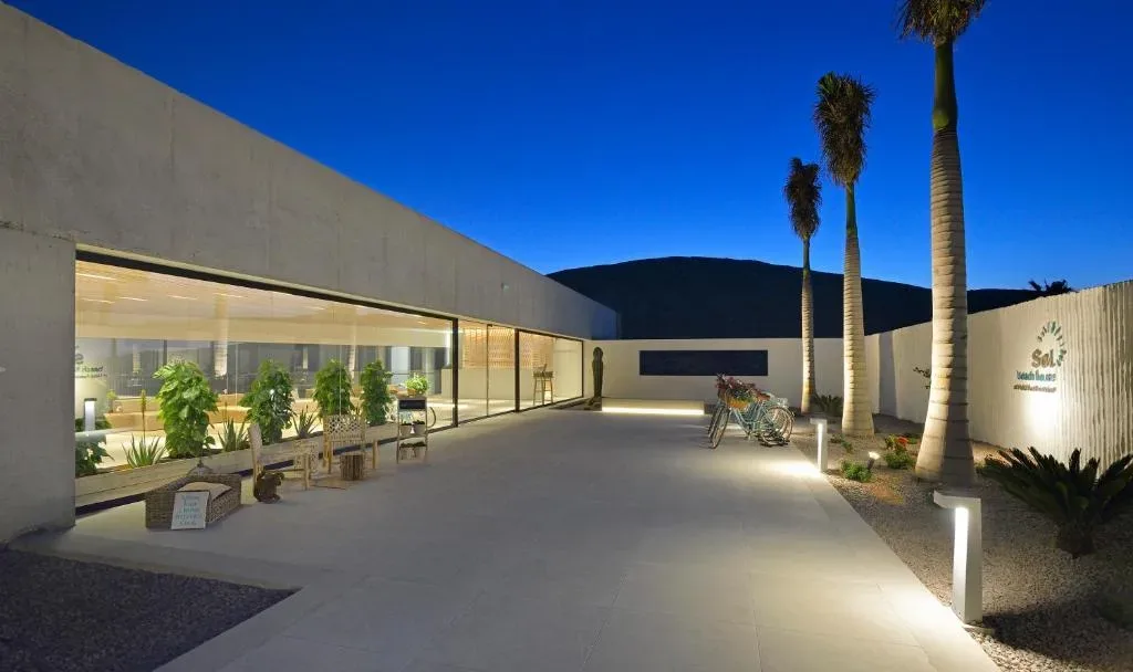 Sprostitev in luksuz za odrasle na rajski obali Fuerteventure: INNSiDE by Meliá Fuerteventura