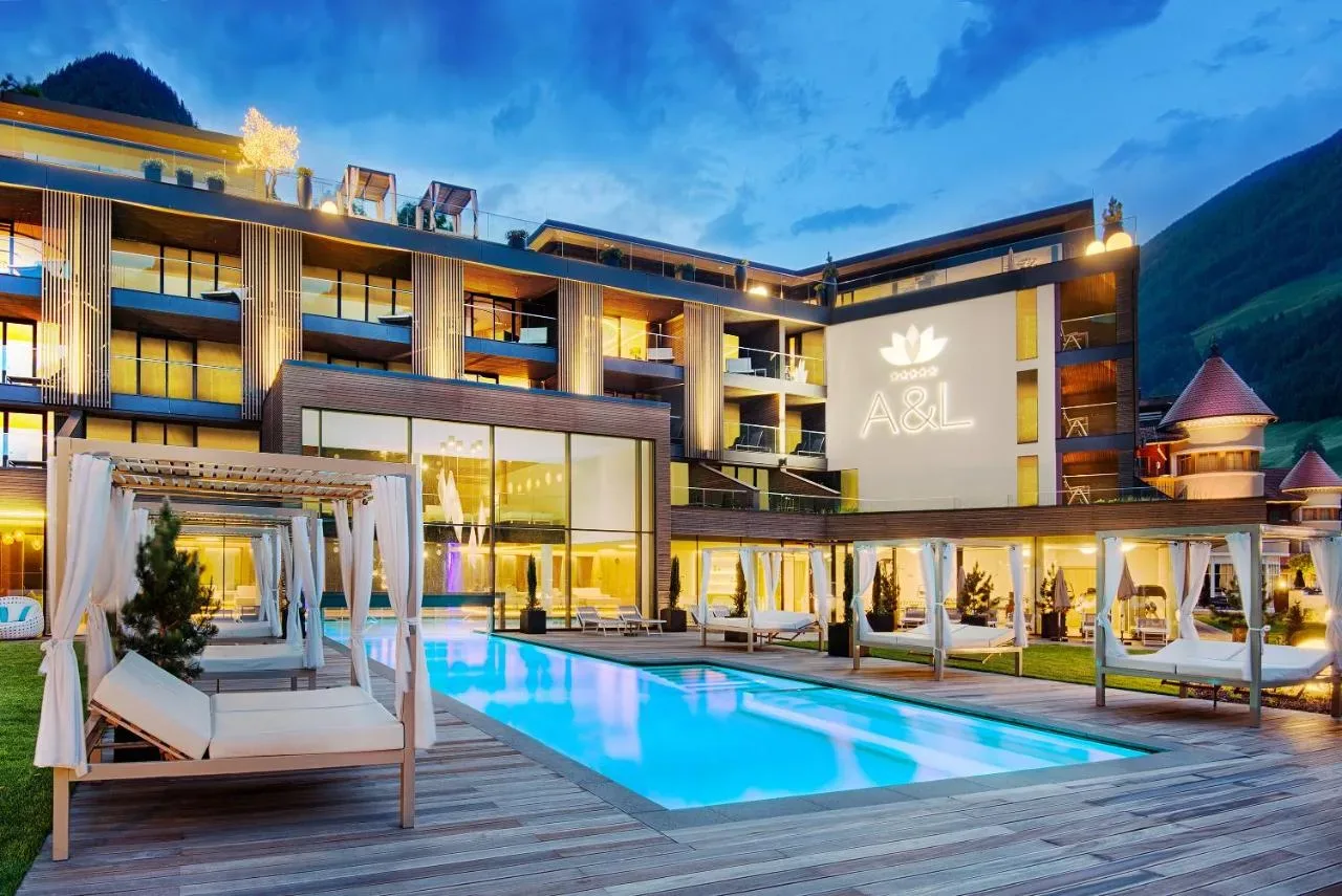 Sprostitev v slogu: Amonti Wellnessresort je pravljična oaza v osrčju Alp