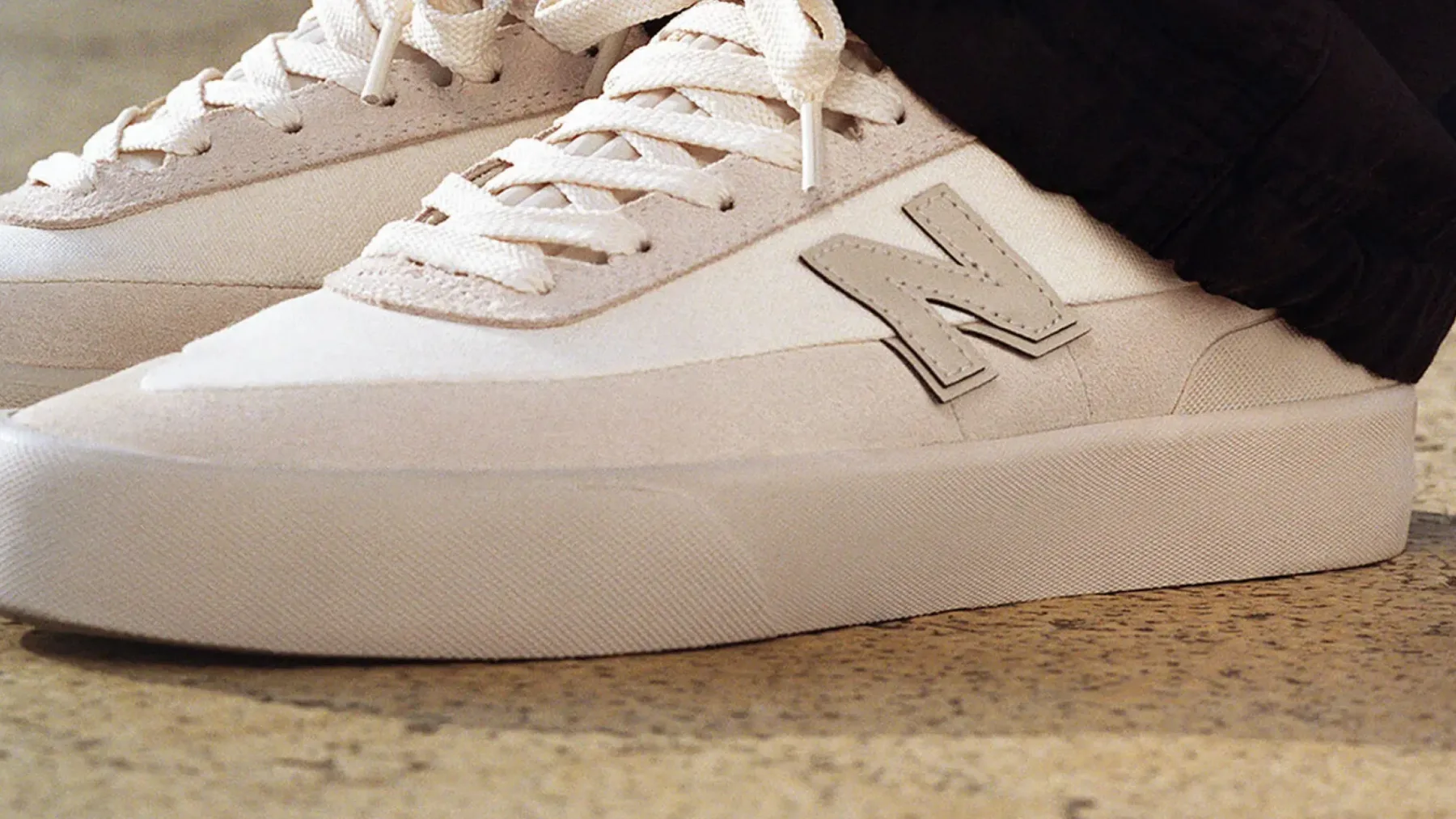 Stone Island in New Balance sta ustvarila skejtarski čevelj – Stone Island x New Balance Numeric 272 – iz prave jadralske tehnologije
