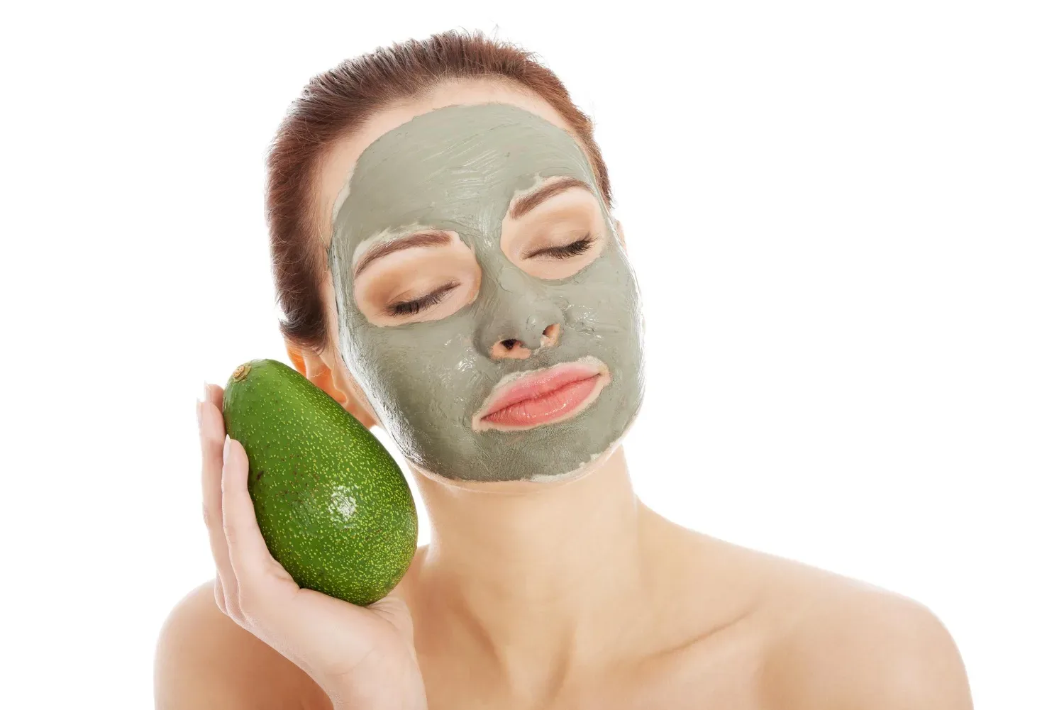Suha, utrujena koža po dopustu? 5 domačih mask, ki ti v 15 minutah povrnejo poletni glow – boljše kot nega v salonu za 100 €