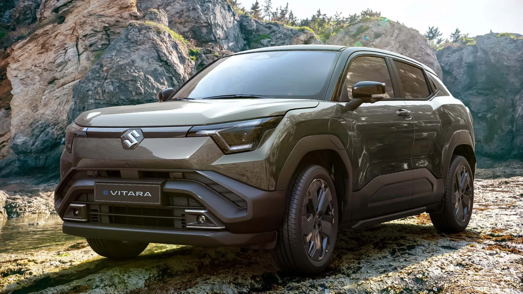 Suzuki eVitara: Prva popolnoma električna Suzukijeva pustolovščina