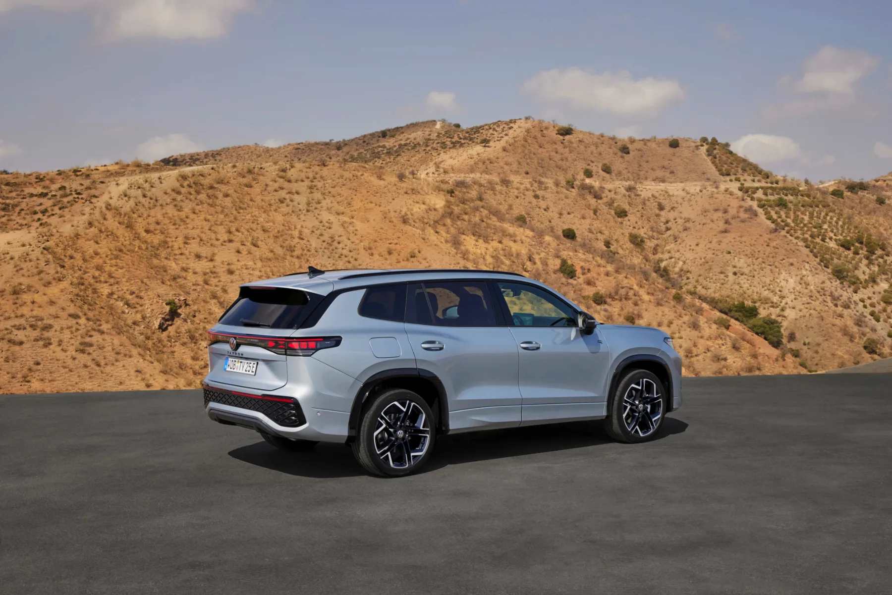 Svetovna premiera novega Volkswagen Tayrona: Volkswagnov Tayron je vsestranski SUV z do sedmimi sedeži