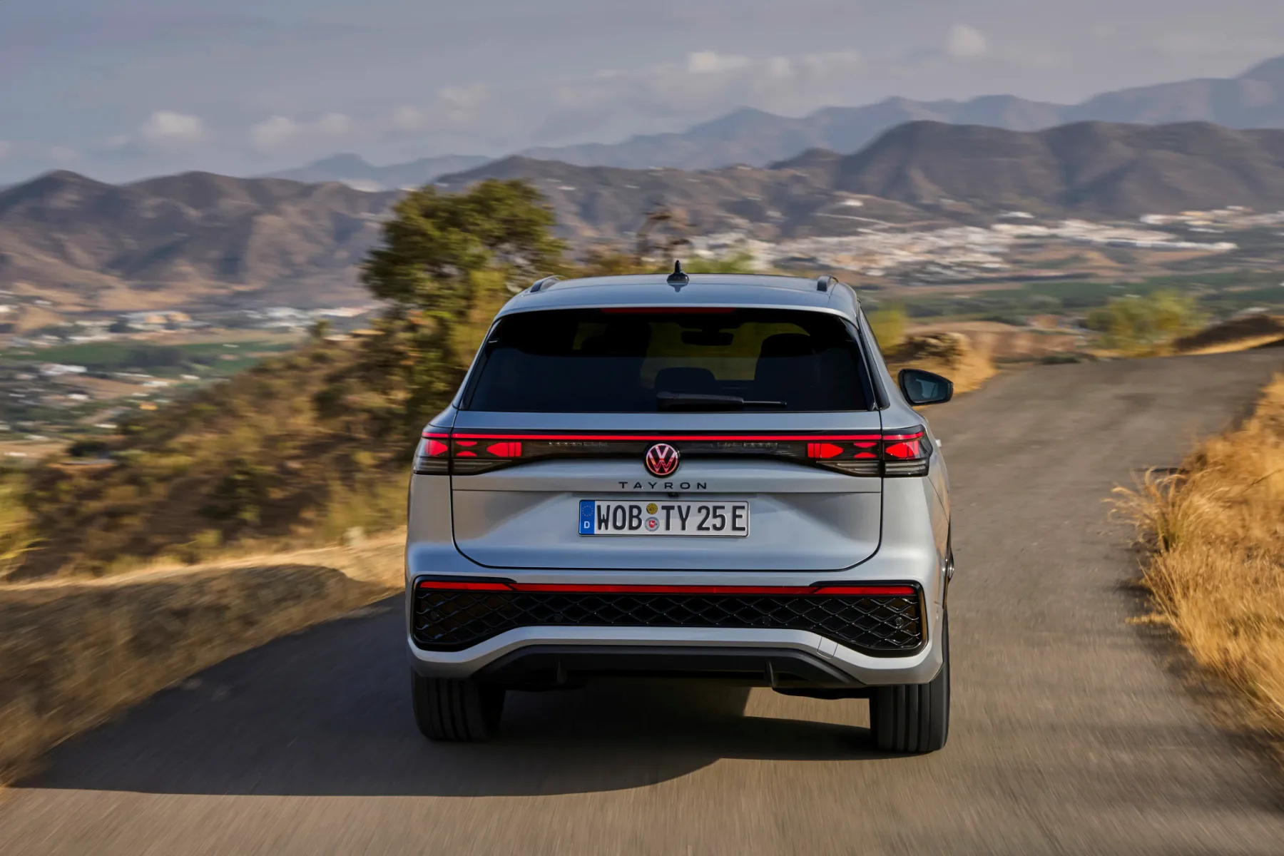 Svetovna premiera novega Volkswagen Tayrona: Volkswagnov Tayron je vsestranski SUV z do sedmimi sedeži