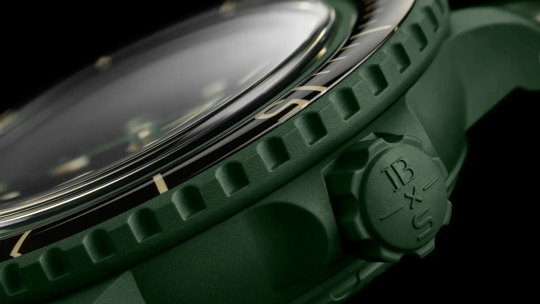 Swatch x Blancpain Green Abyss: Ko se diver sreča z vojaško eleganco
