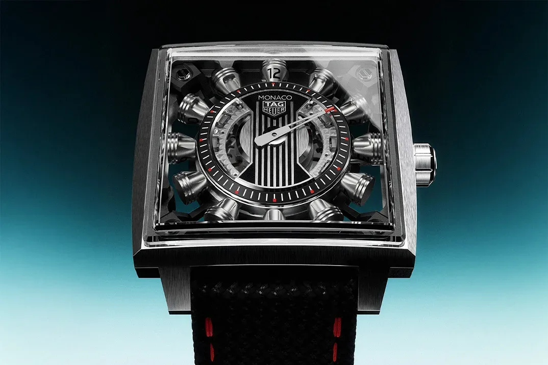 TAG Heuer Monaco Speed 12: ura, ki namesto ure prikazuje 12 batov kot pravi V12