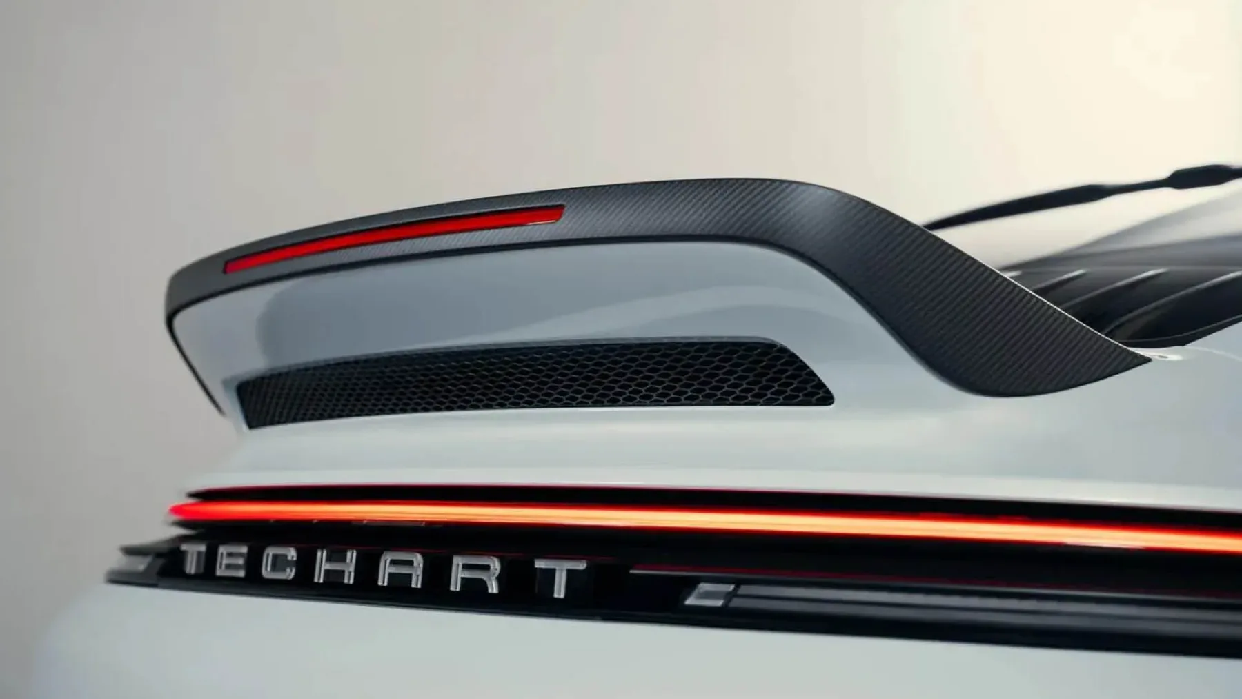 TECHART Tsport R: Porsche 911 Carrera T se prelevi v 505-konjskega purista z nemškim šarmom