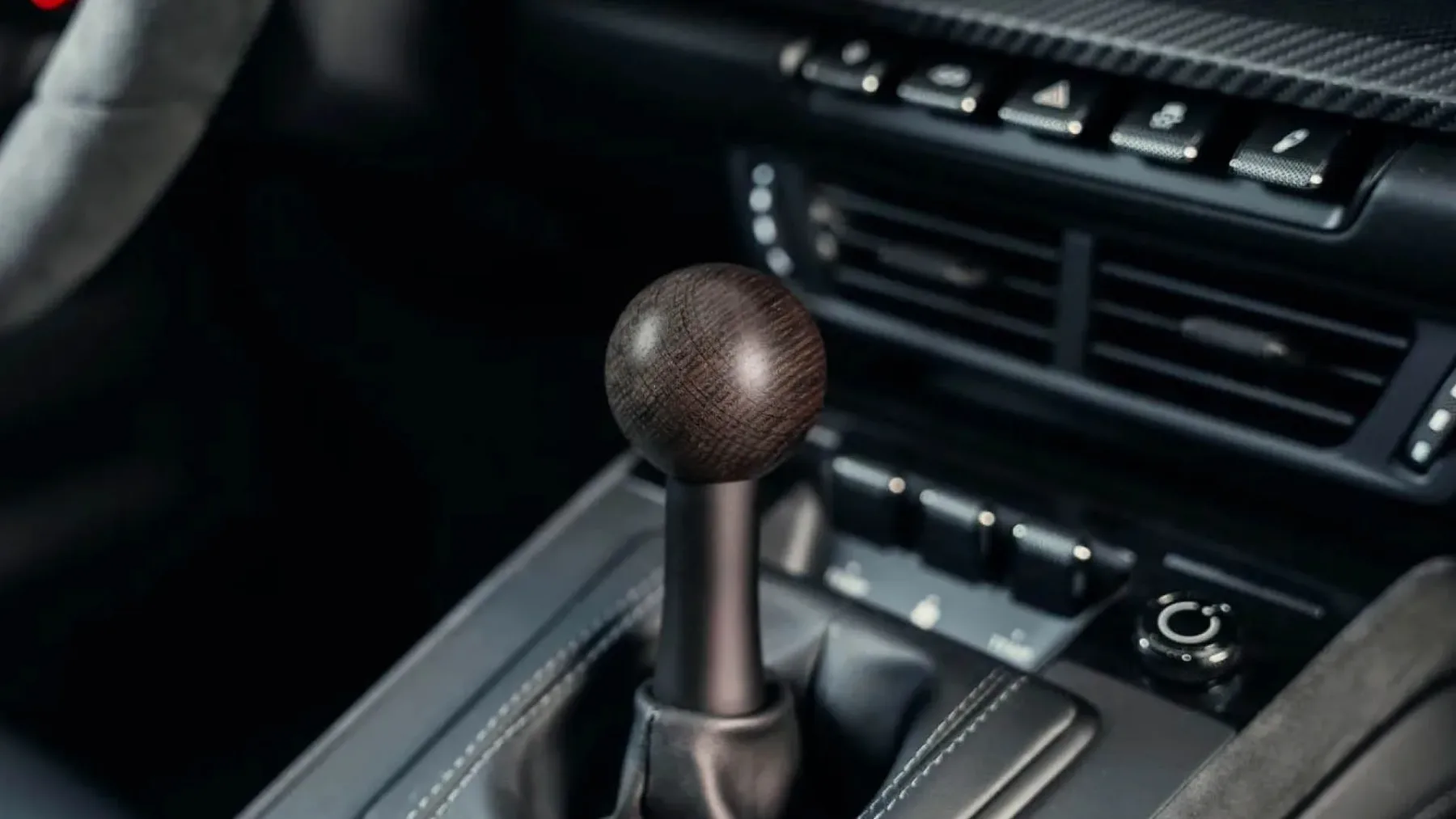 TECHART Tsport R: Porsche 911 Carrera T se prelevi v 505-konjskega purista z nemškim šarmom