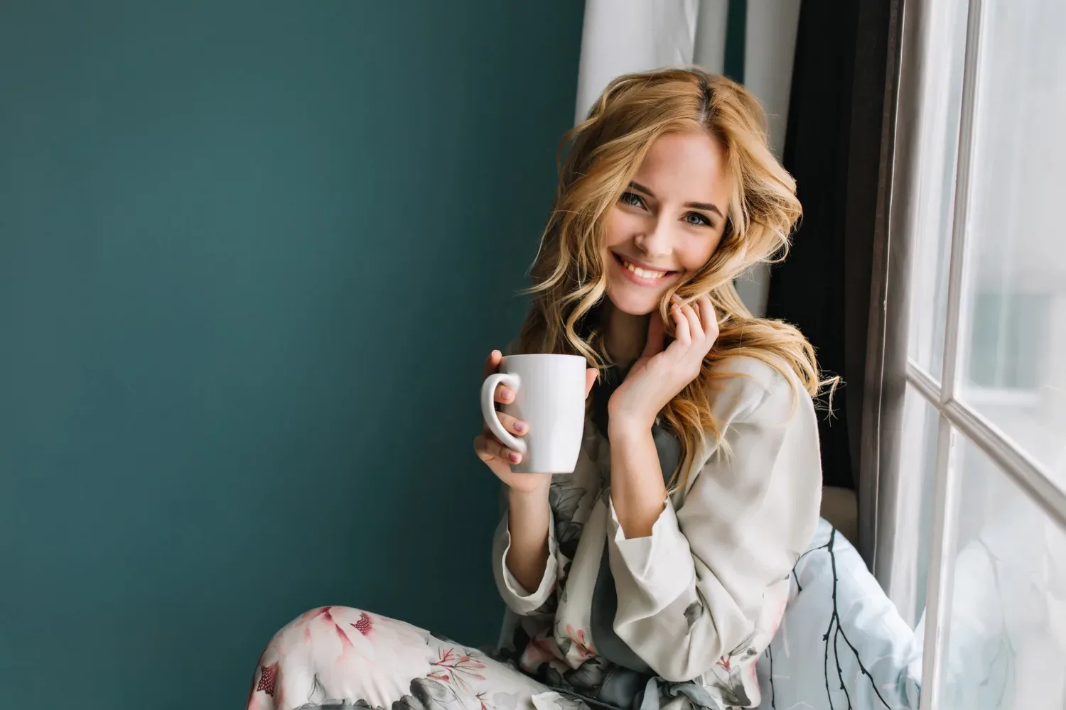 Teh 6 vitaminov nikoli ne jemljite s kavo ali čajem – učinek je lahko ničeln ali celo nevaren!