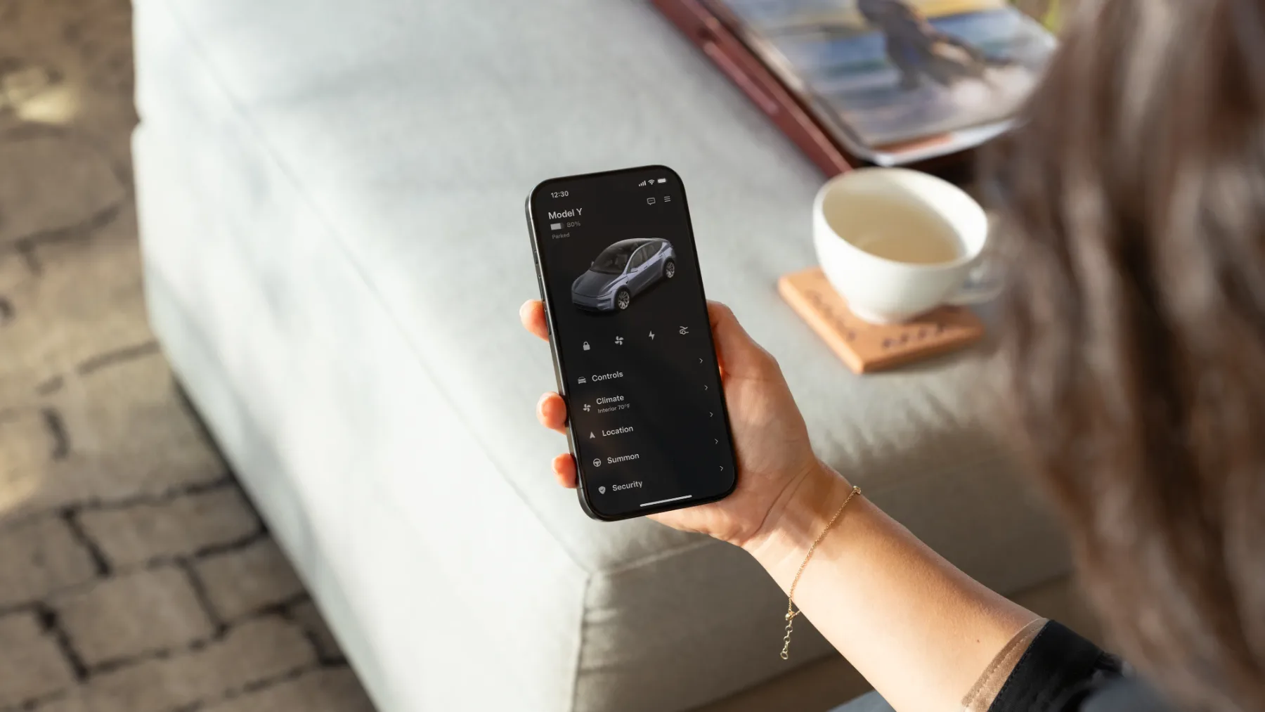 Tesla 2025 posodobitve: najbolj pričakovane posodobitve, ki jih dobili lastniki Tesla vozil v letu 2025