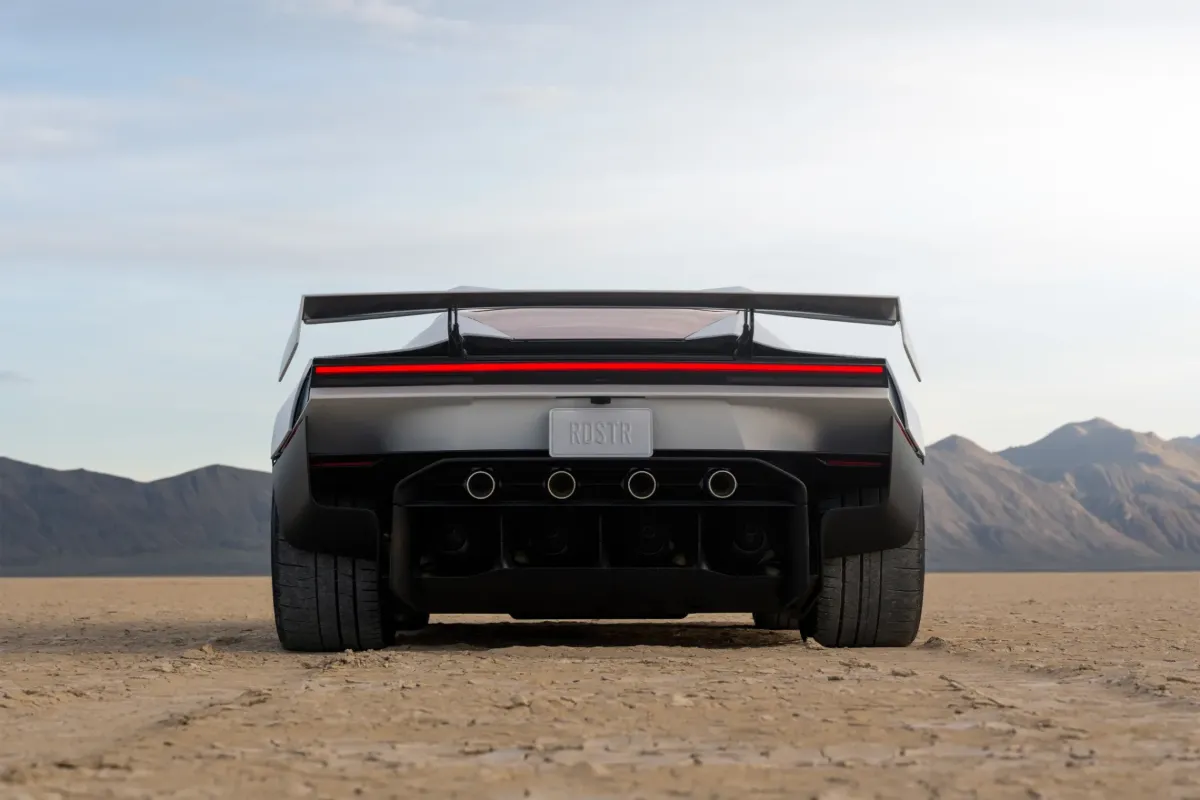 Leteča Tesla Roadster: Elon Musk je devet let obljubljal avto, nato pa ga je raje naučil leteti – slika 5