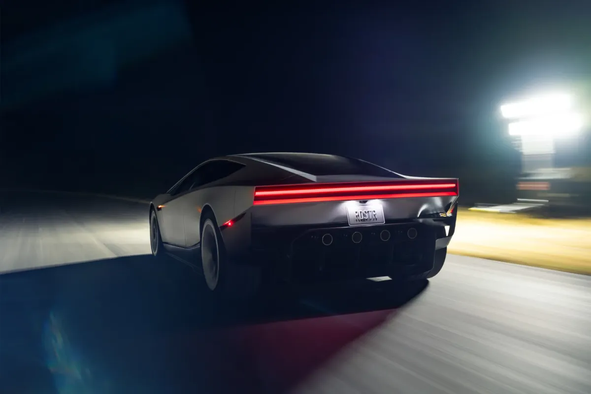 Leteča Tesla Roadster: Elon Musk je devet let obljubljal avto, nato pa ga je raje naučil leteti – slika 4