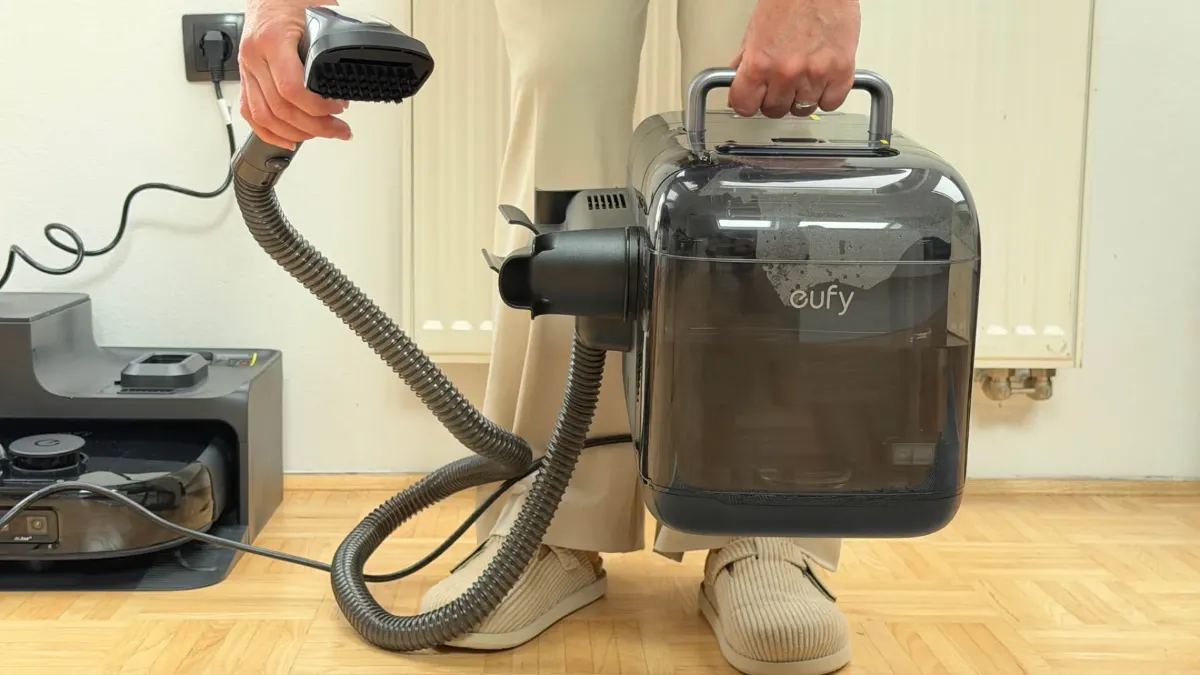 Test Eufy Omni E28: Robotski sesalnik, ki pomiva s čistim valjem in učinkovito odstranjuje madeže s preprog – slika 3