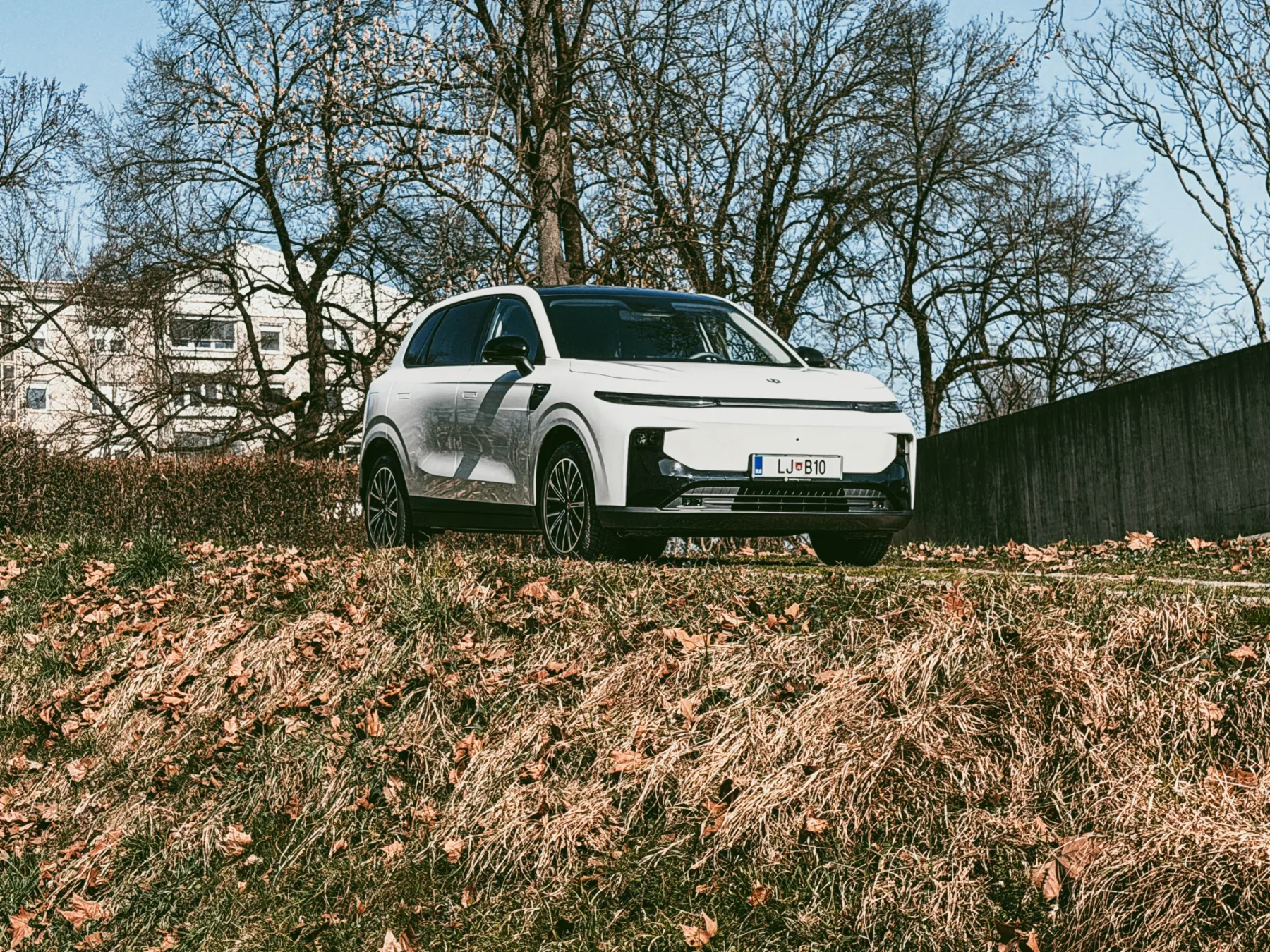 Test Leapmotor B10: Električni šok, ki trese evropsko avtomobilsko elito