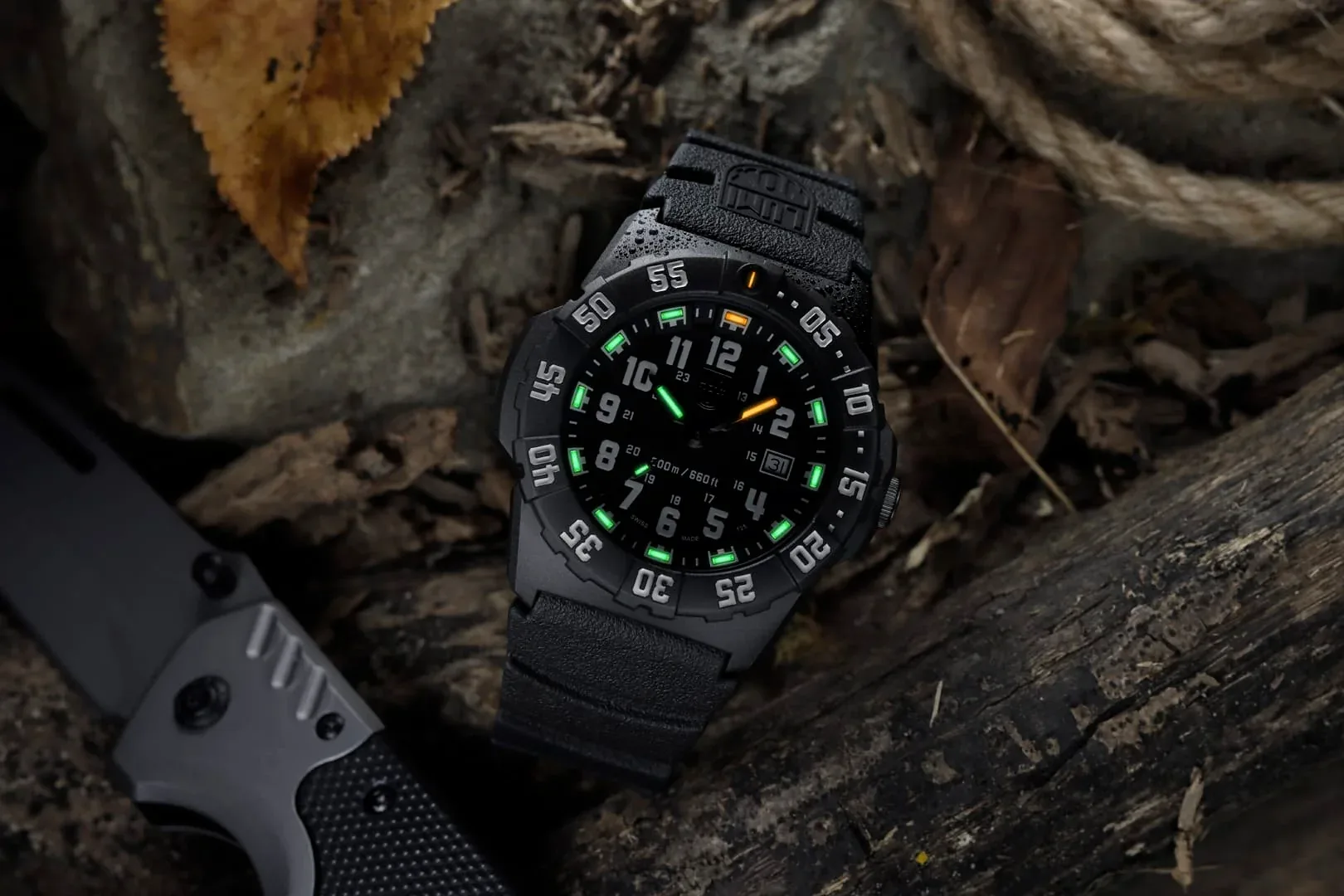 Luminox Navy SEAL 3550: Urarska legenda, ki se ne ustraši ne vojne ne vašega nočnega omarice