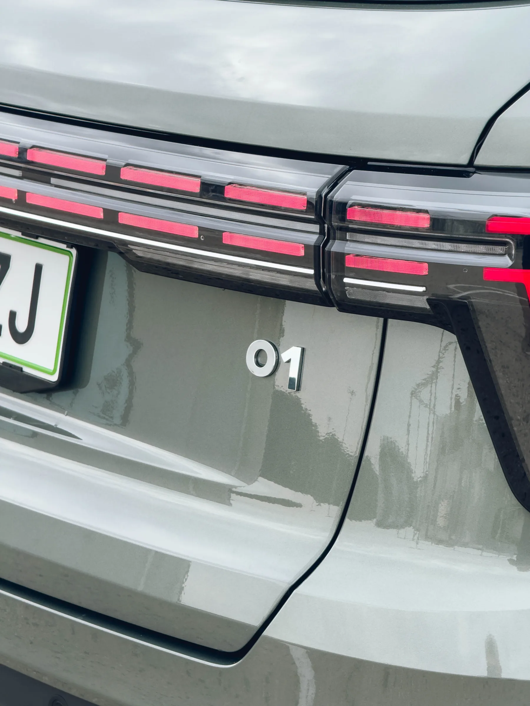 Test – Lynk & Co 01 (2025) facelift: švedsko-kitajski družinski SUV, ki te preseneti tam, kjer je najbolj važno